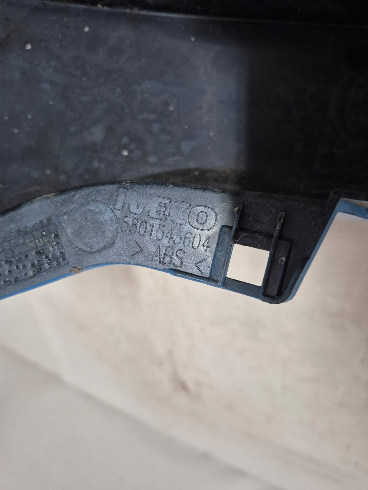 IVECO DAILY IV 4 14-19 cap moulding cap of a bumper front