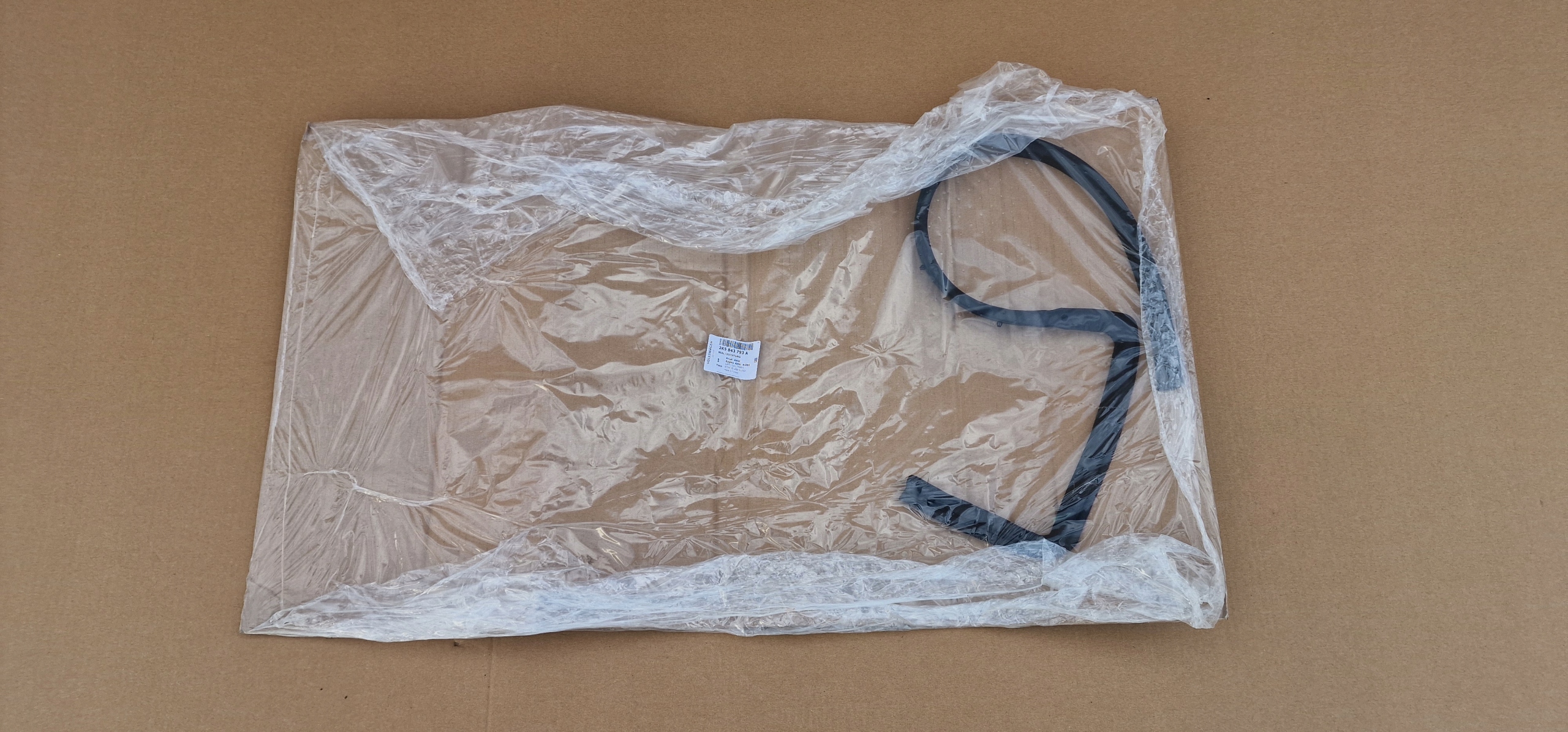 VW CADDY 2K USZCZELKA DRZWI PRZESUWNYCH 2K5843793A Numer katalogowy części 2k5843793a