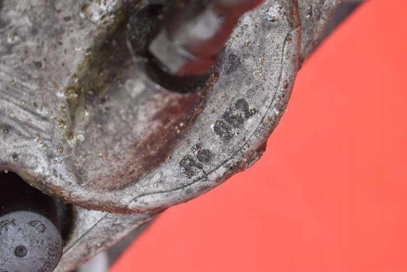 caliper brake left front BMW E60 E61 2.5i 218 KM 03-07