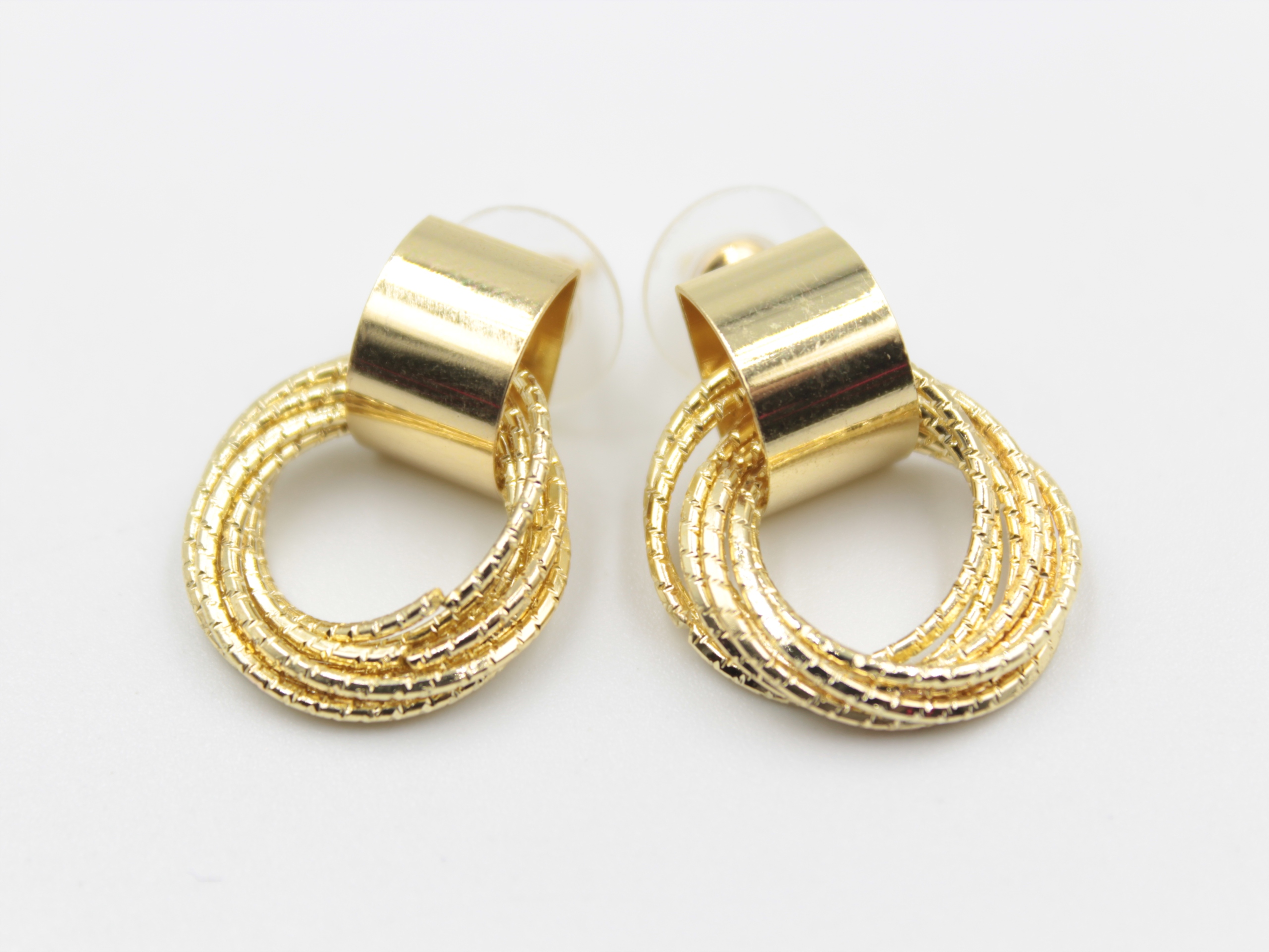 

Złote Kolczyki okrągłe koła stal