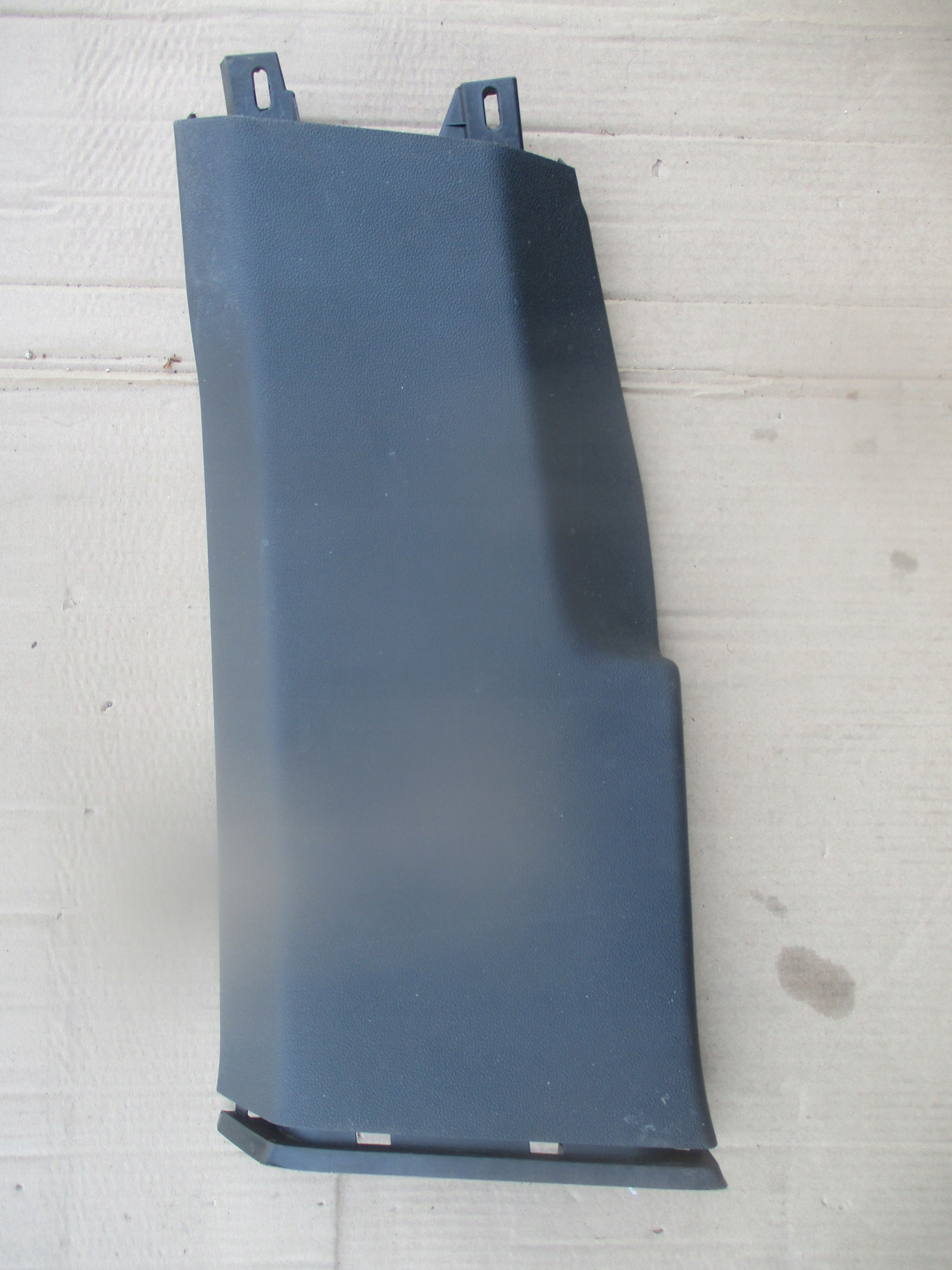 OSŁONA SŁUPKA LEWA 3G0867291B VW PASSAT B8