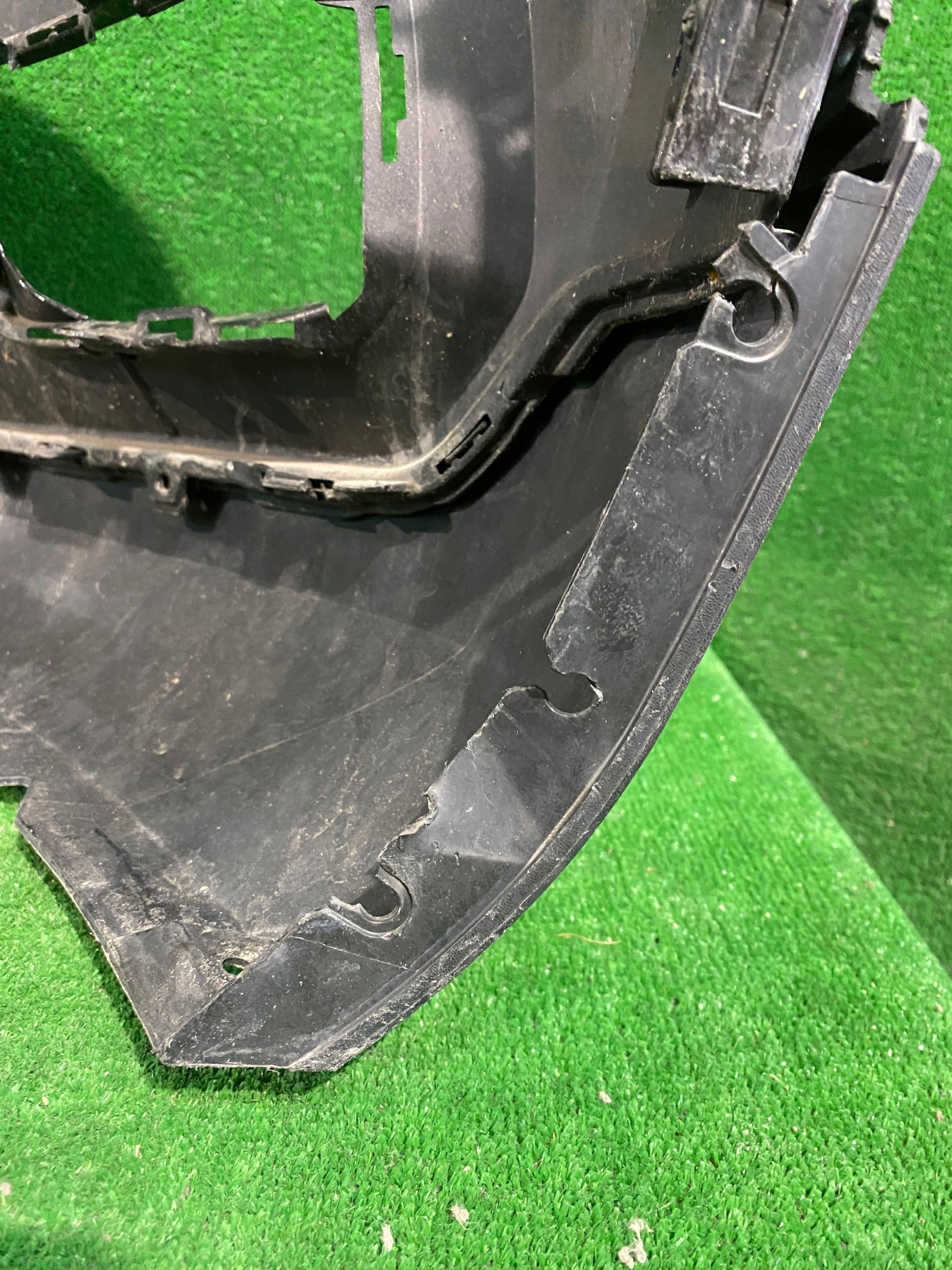 front bumper front VOLVO XC40 XC-40 17- NR.Z2972