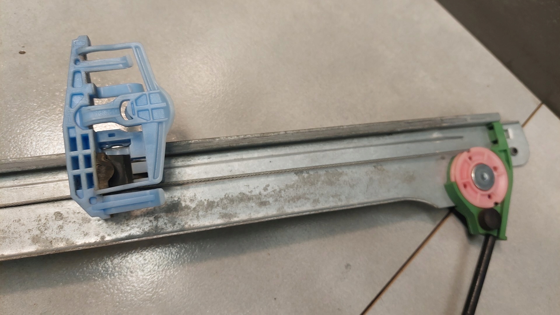window regulator right front CITROEN C2 1.4 B 3D