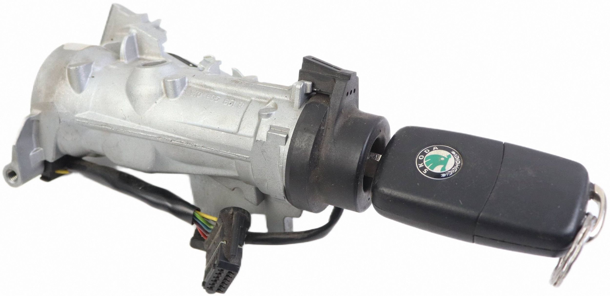 SKODA SUPERB II ignition key 1K0905851B