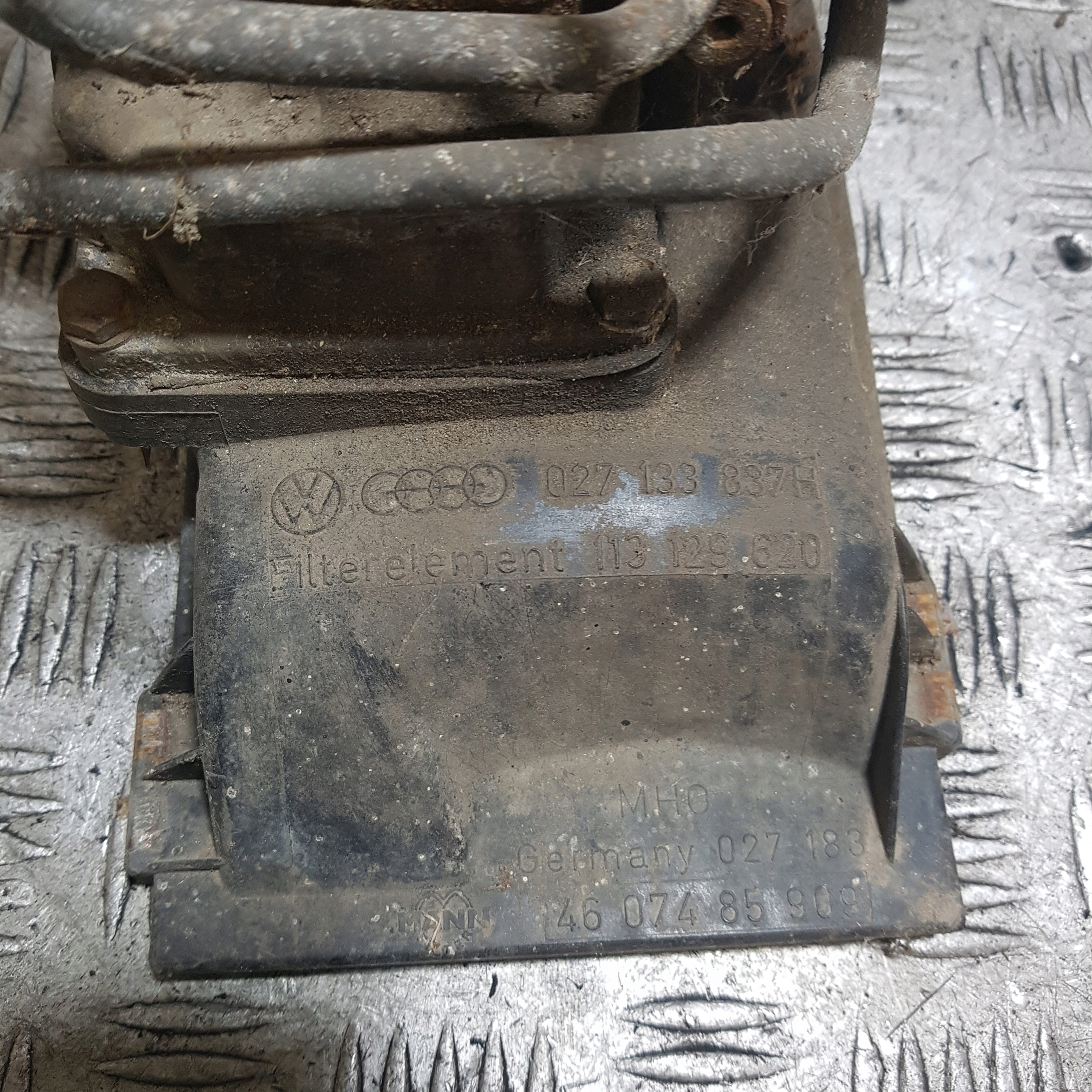 Einspritzdüse MECHANICZNY AUDI 90 B3 0438100151