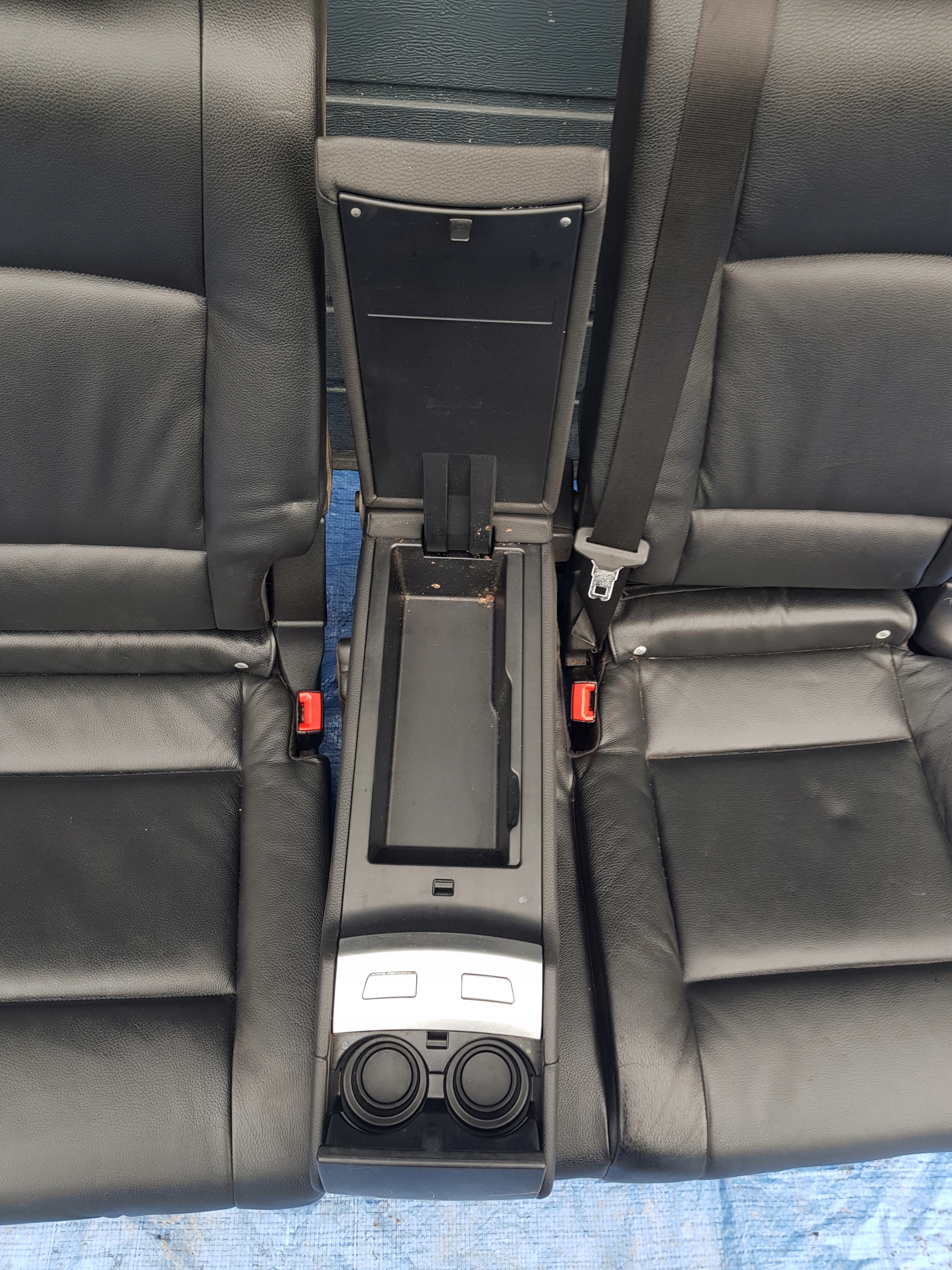 BMW 5 GT F07 seat rear part rear passenger compartment armrest