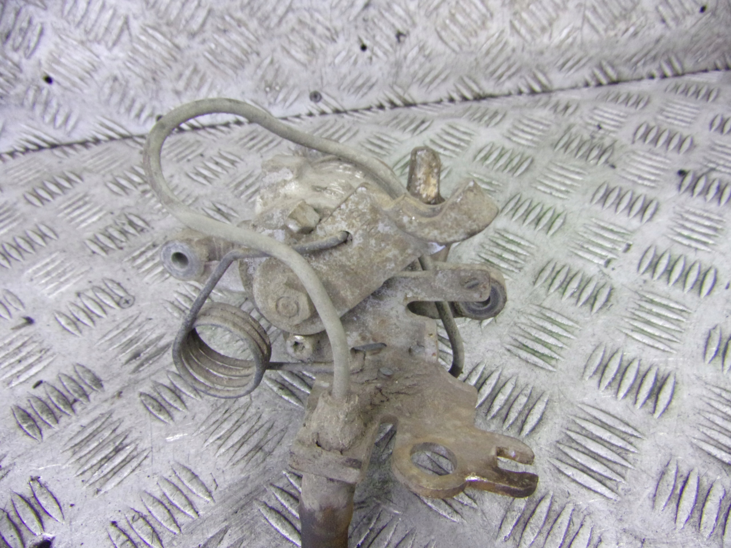 caliper brake right rear part rear VOLKSWAGEN CADDY 3 1.9 TDI