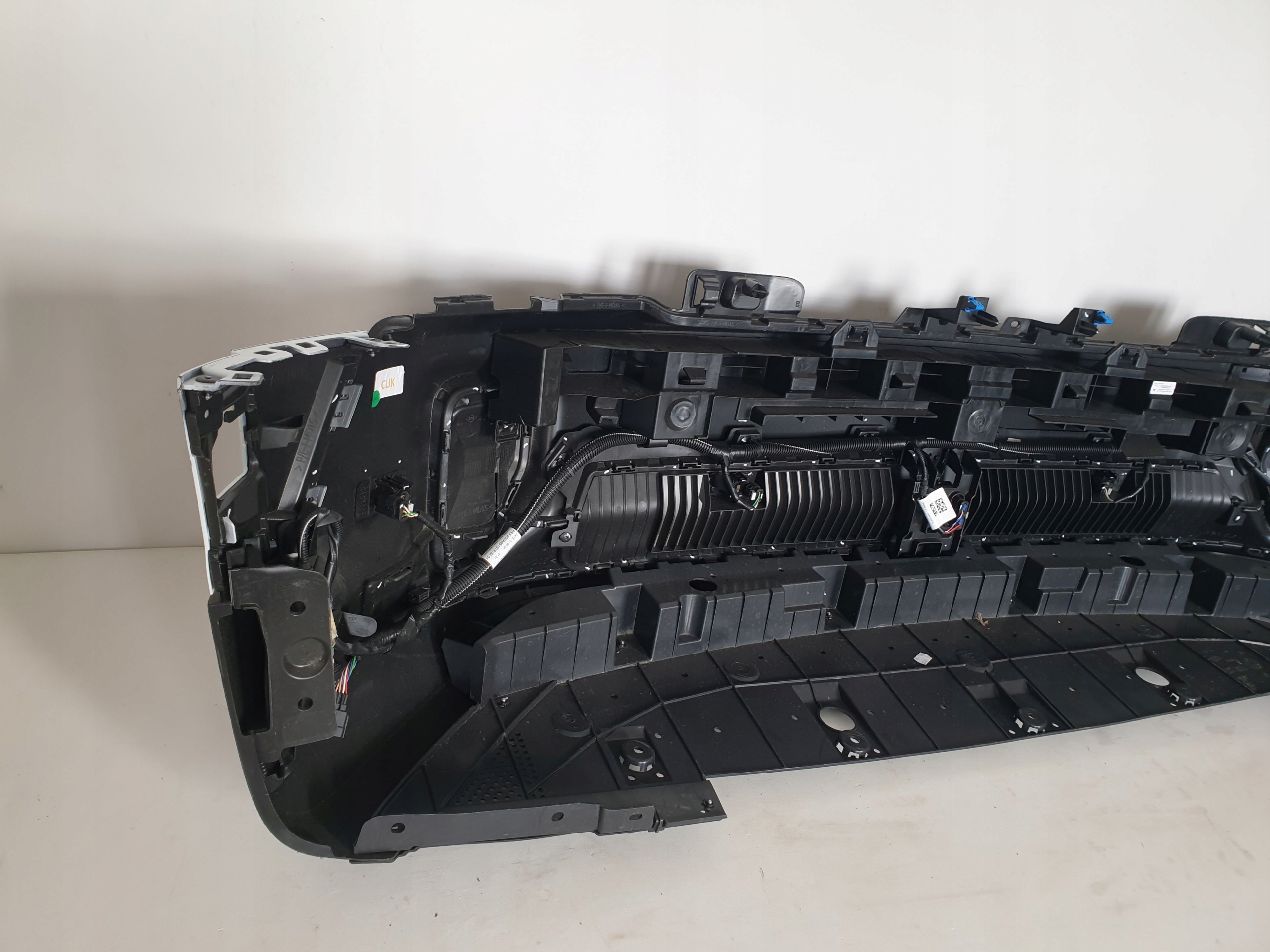 RENAULT 4 IV E-TECH 25-> bumper front front PDC RADAR cover 620269461R