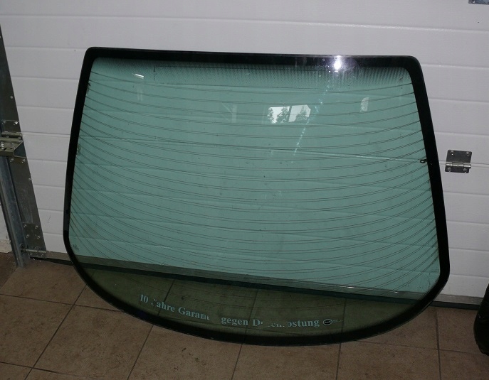 SZYBA TYŁ TYLNA AUDI 90 B3 SEDAN PODKARPACIE