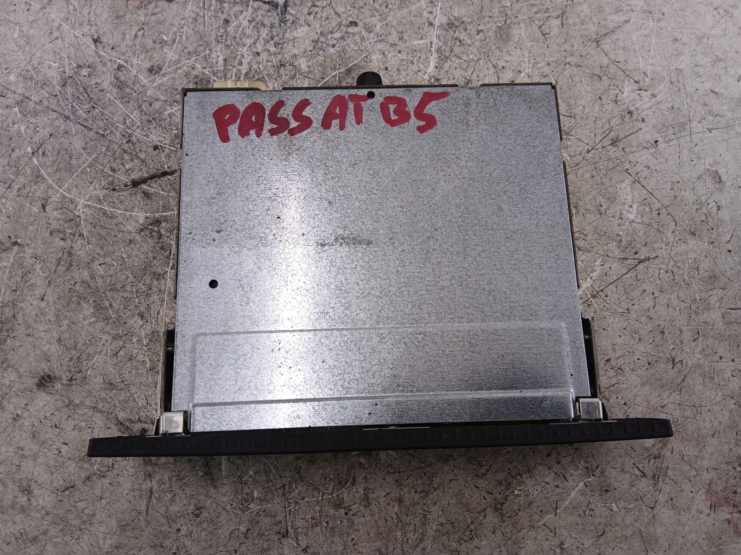 VW PASSAT B5 control panel navigation devices NAVI 3B0919885A