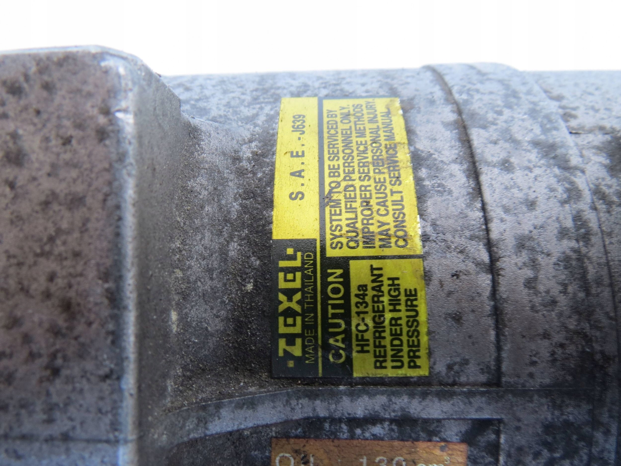 compressor; VOLVO XC70 II CROSS AWD 2.4D 185KM 2000-2007r 8708581