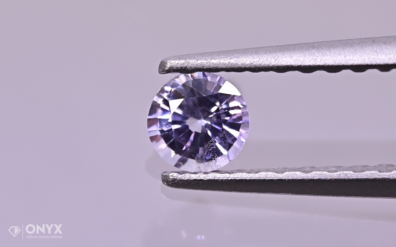 Fazetovaný safír kulatý fi 3,5 mm