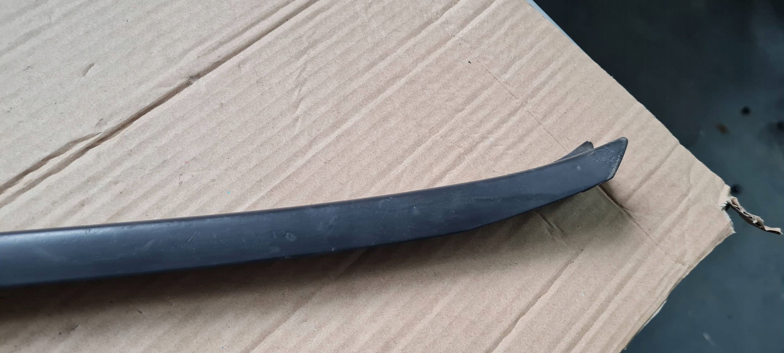 Q5 8R moulding windows CZOLOWEJ right right front 8R0854328A