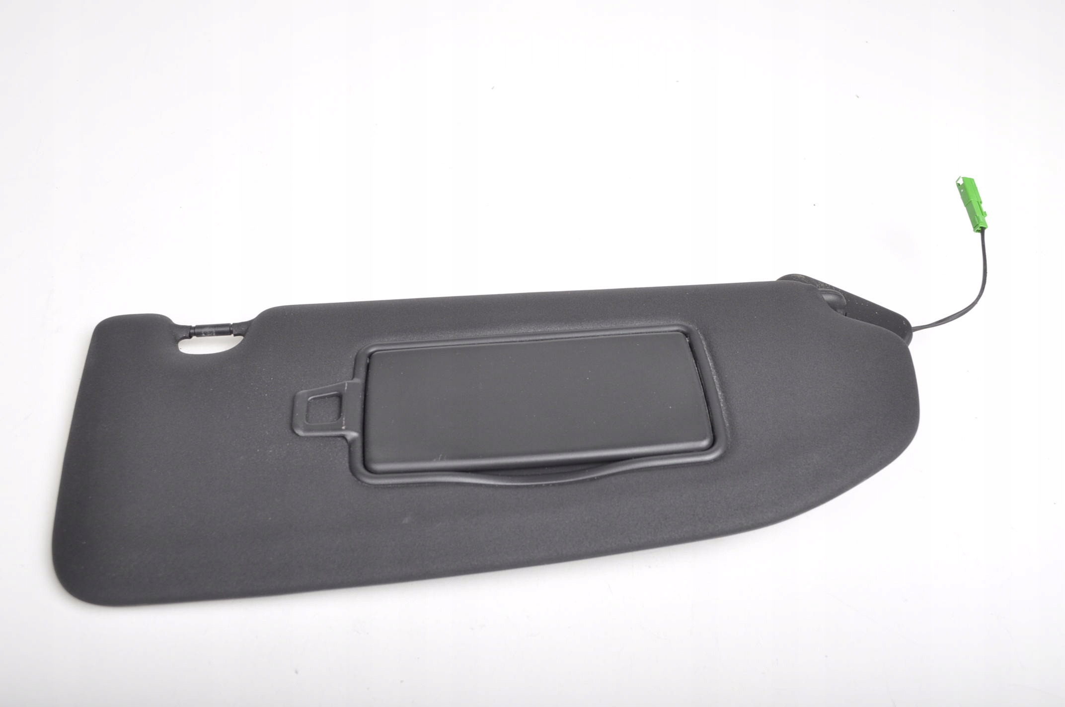 VOLVO XC60 II OSŁONA OSŁONA PRZECIWSŁONECZNA SŁONECZNIK PRAWY