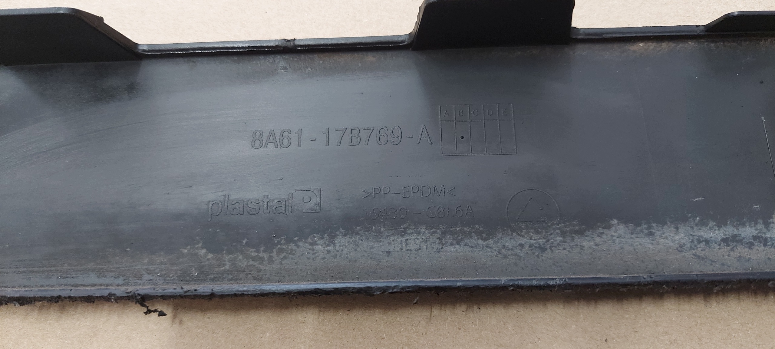 SPOILER nárazníku předek FIESTA MK7 08-17 8A61-17B769-A