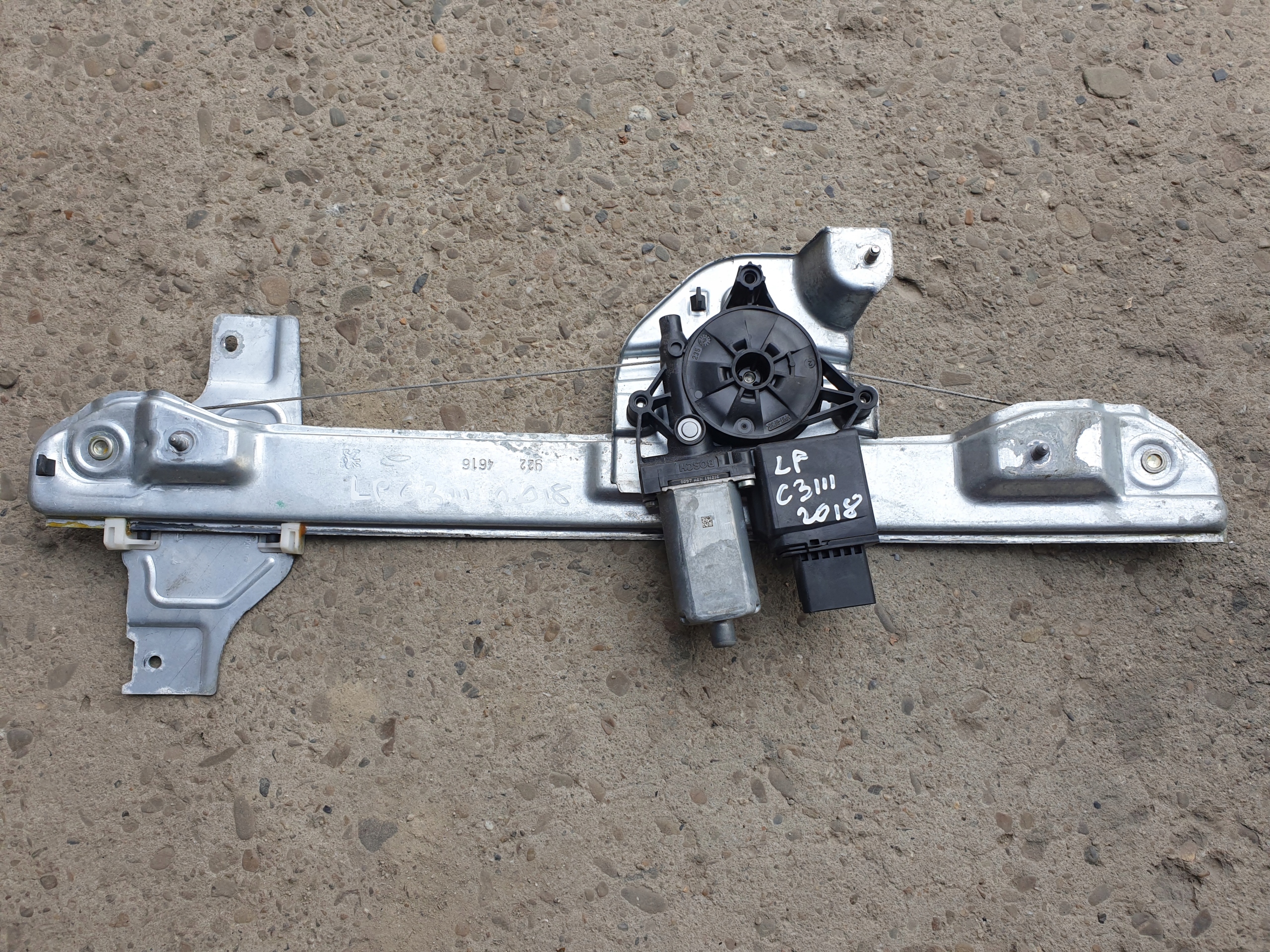 window regulator front left CITROEN C3 III 2016- 9812081680