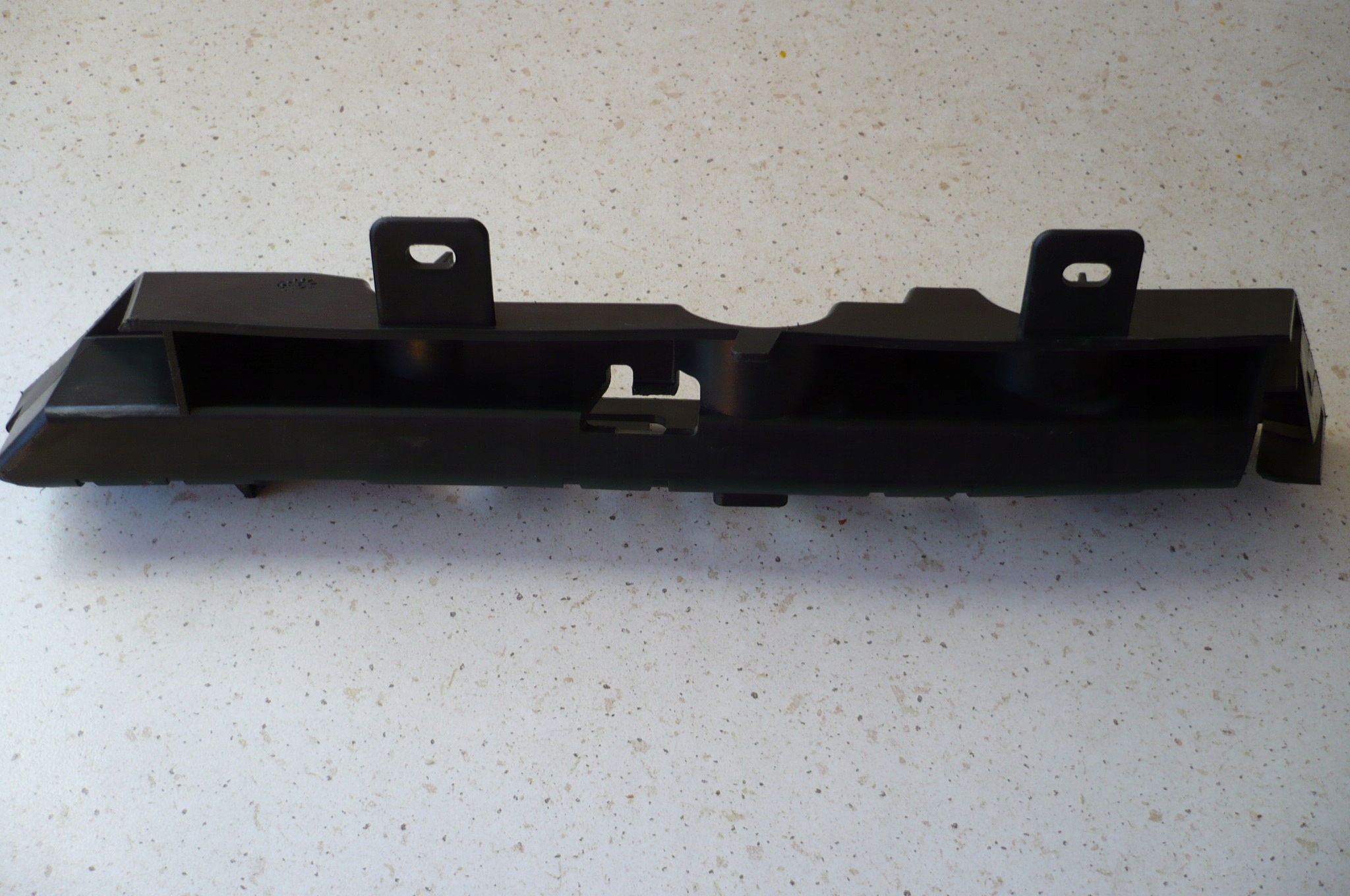 CITROEN C5 III X7 2008-> bumper bracket left front