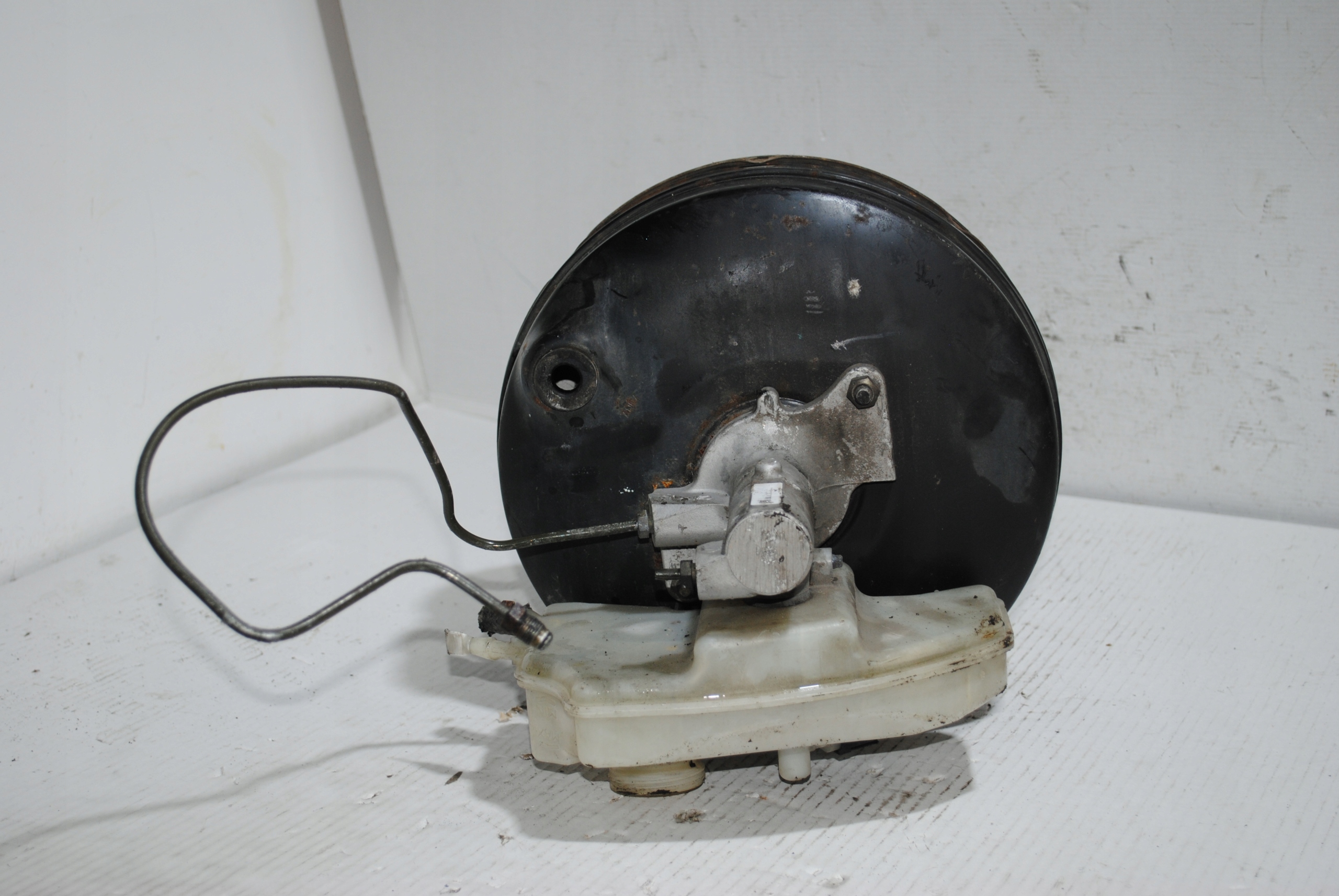 СЕРВОПРИВОД ТОРМОЗА VW LT 35 2D0612101P