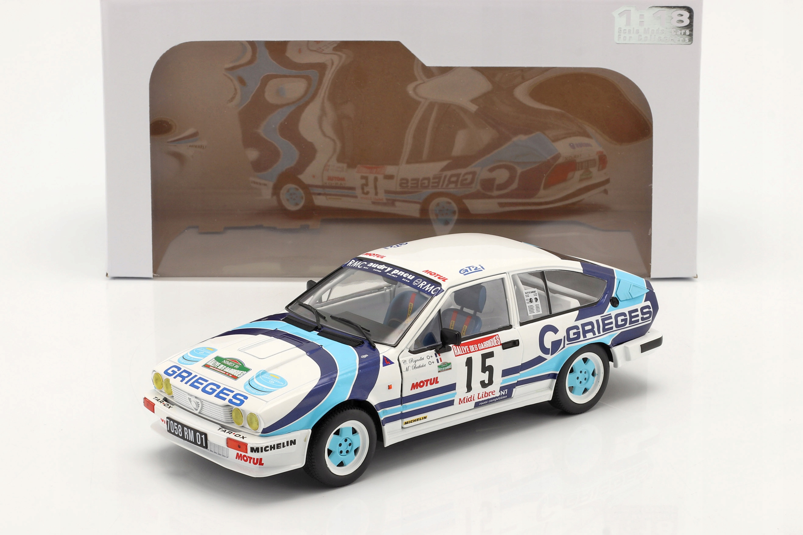 Solido Alfa Romeo GTV6 #15 des Garrigues 1986 1:18