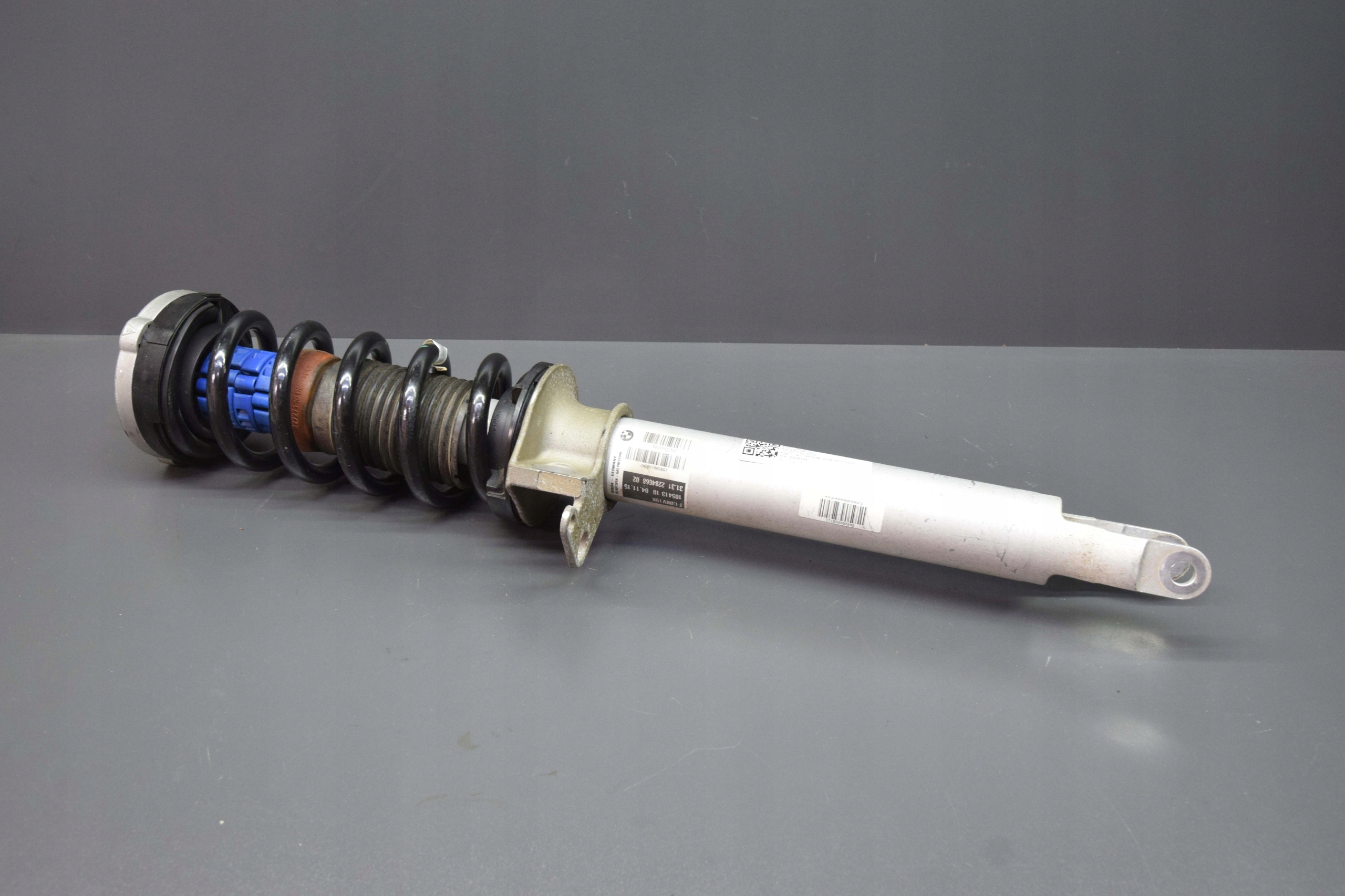 shock absorber right front BMW M6 F13 126km!
