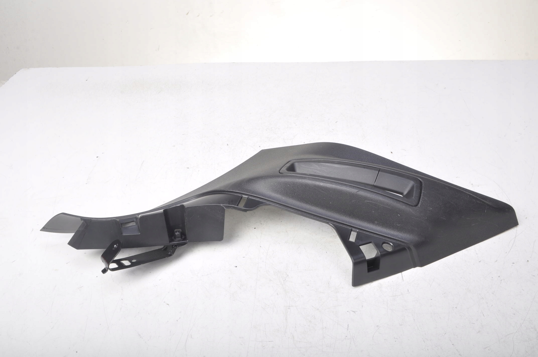 VOLVO XC90 II КРЫШКА СТОЙКИ ЛЕВАЯ ЗАДНЯЯ 32244279