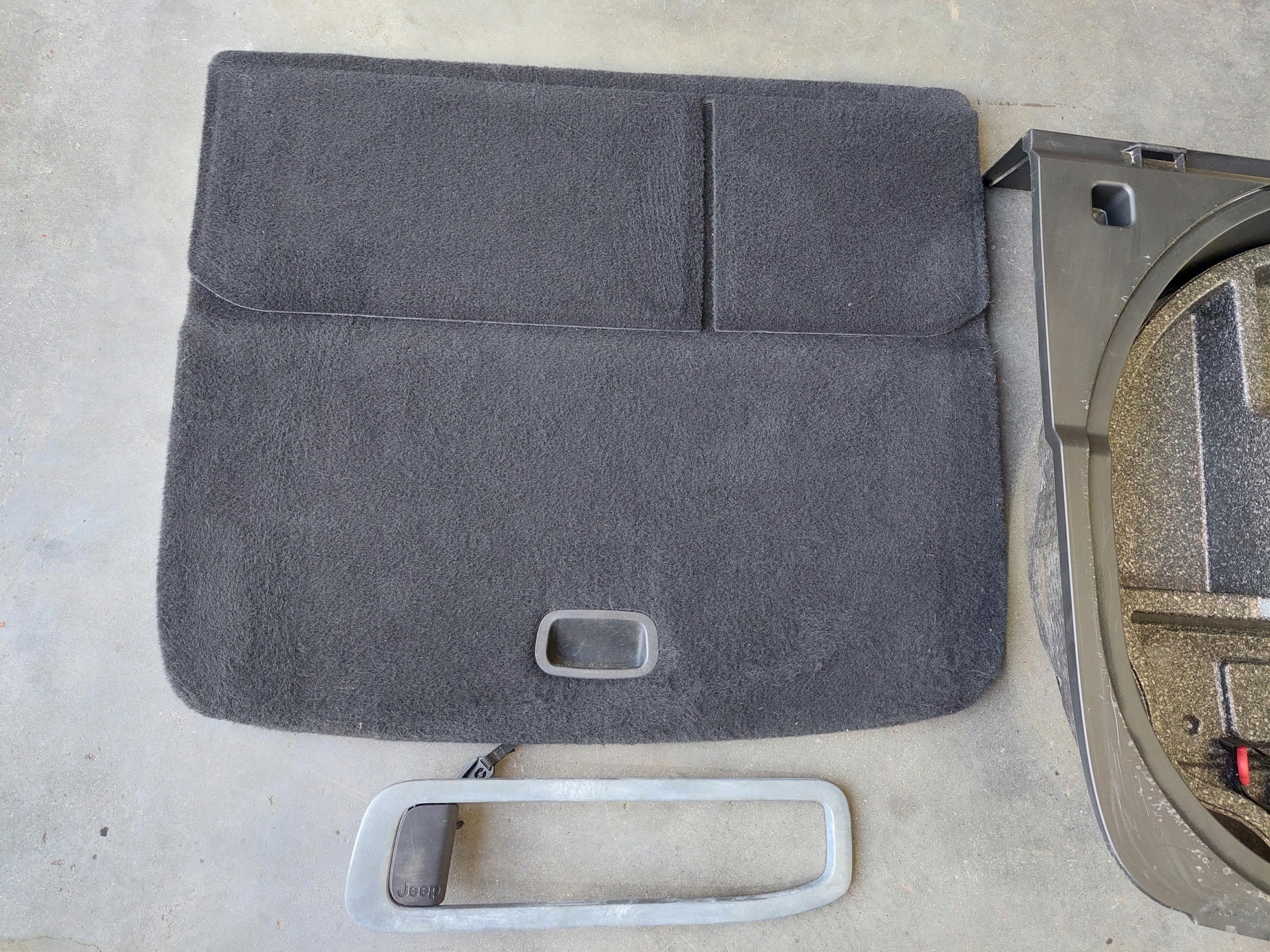 mats plato boot cover polystirene WKLAD JEEP CHEROKEE KL