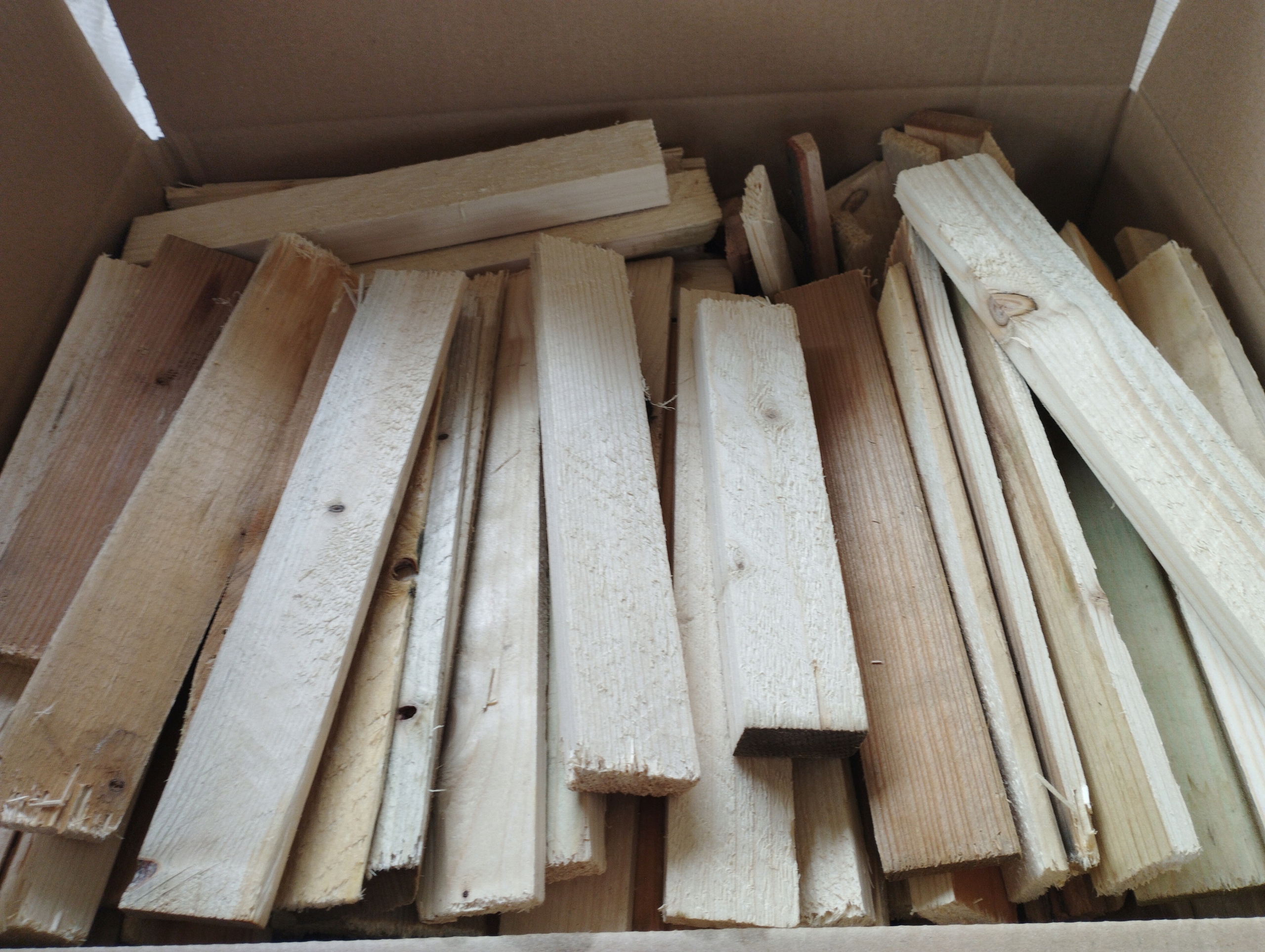 rozpałka, drewno rozpałkowe suche 10dm3