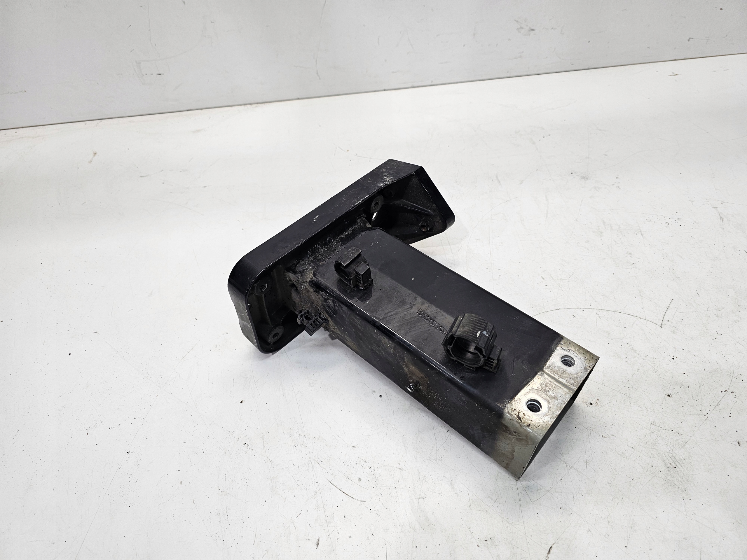 beam tip PODLUZNICY right AUDI TT 8J 8J0806110D