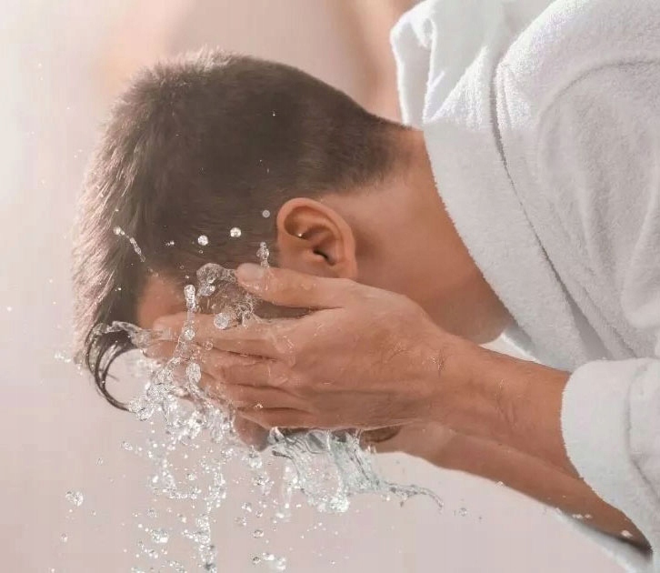 Glovis Beard Shampoo 90ml - Szampon do oczyszczania i pielęgnacji zarostu Wielkość Produkt pełnowymiarowy