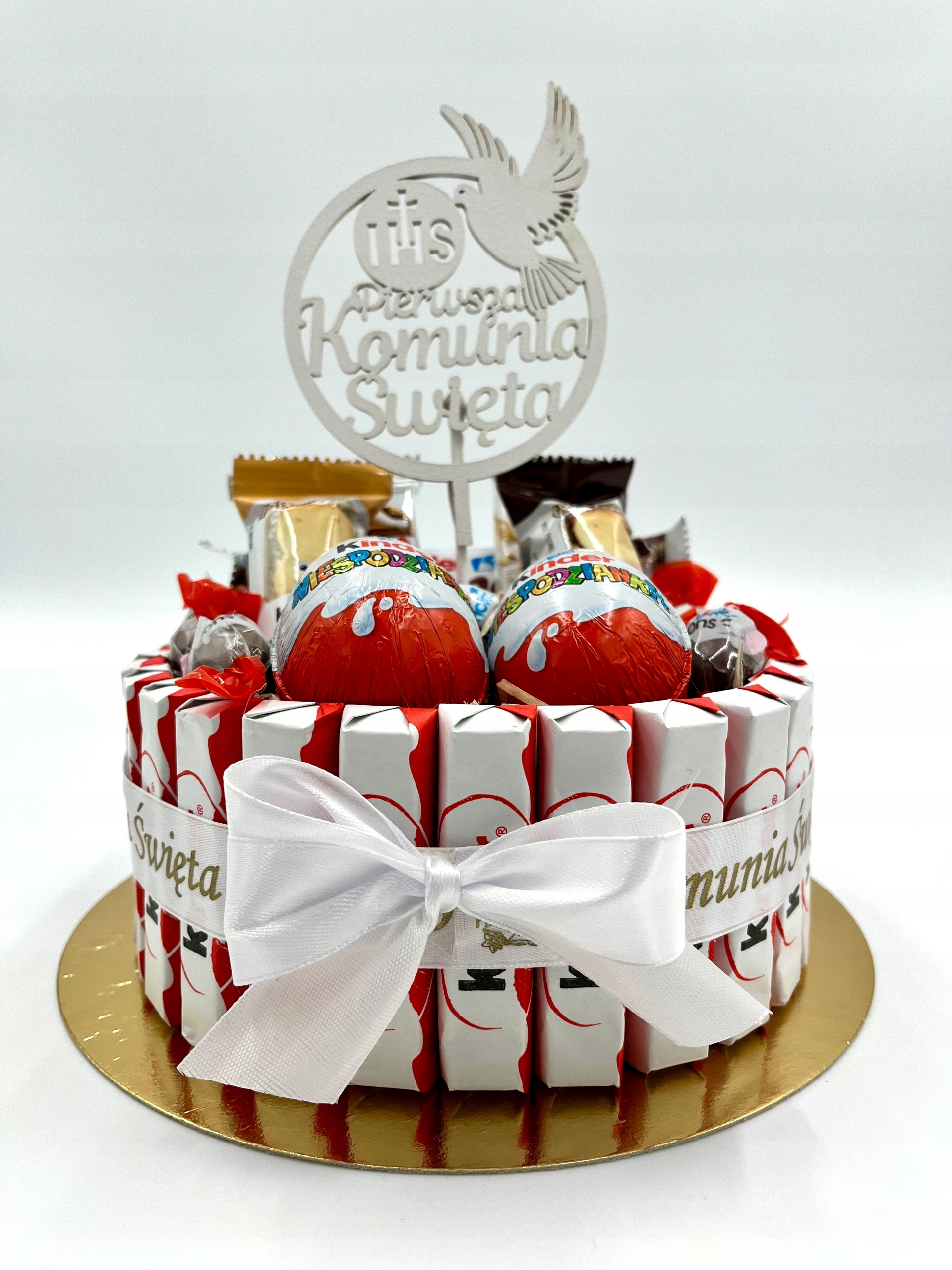 Levně Dort Kinder Dárek k prvnímu svatému přijímání Dárková Sada Box na sladkosti