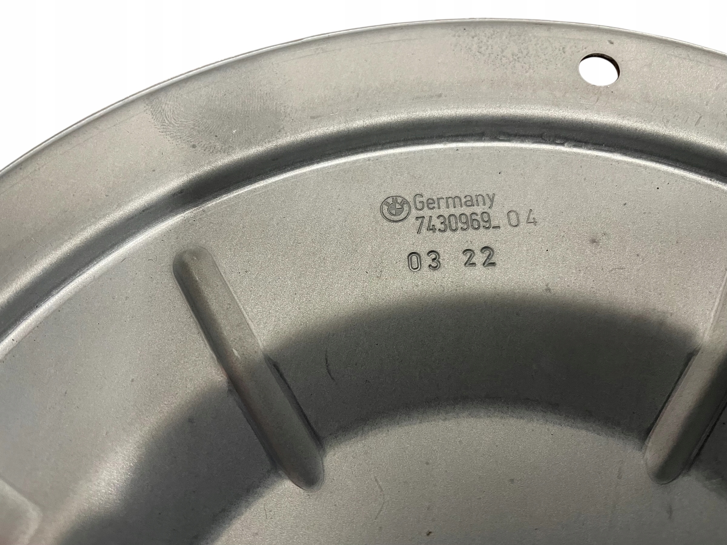 Abdeckung Blende Abdeckung Blech des Bodens heck BMW 5 G30 LCI