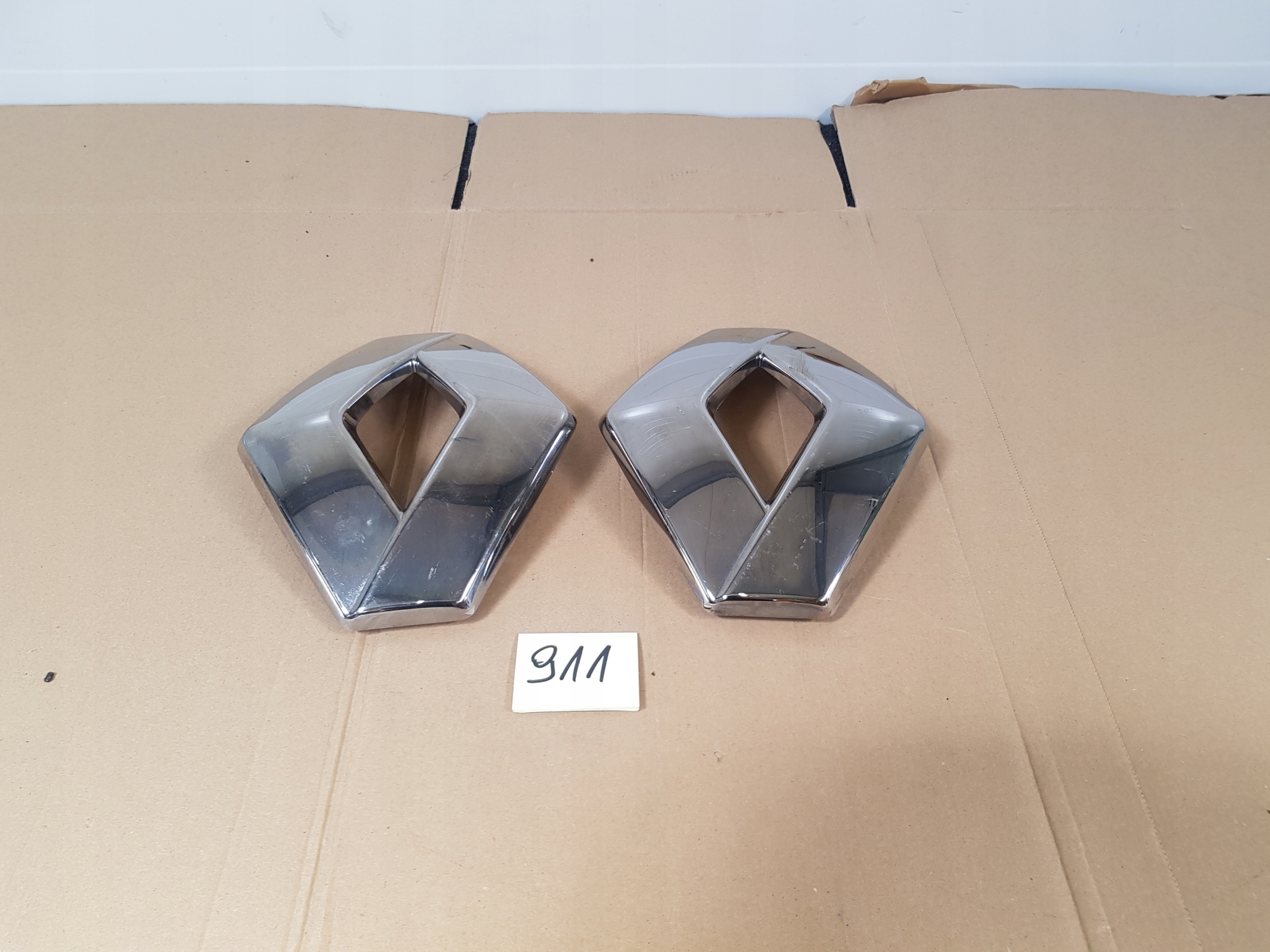 EMBLEMAT LOGO ZNACZEK RENAULT TRAFIC III LIFT