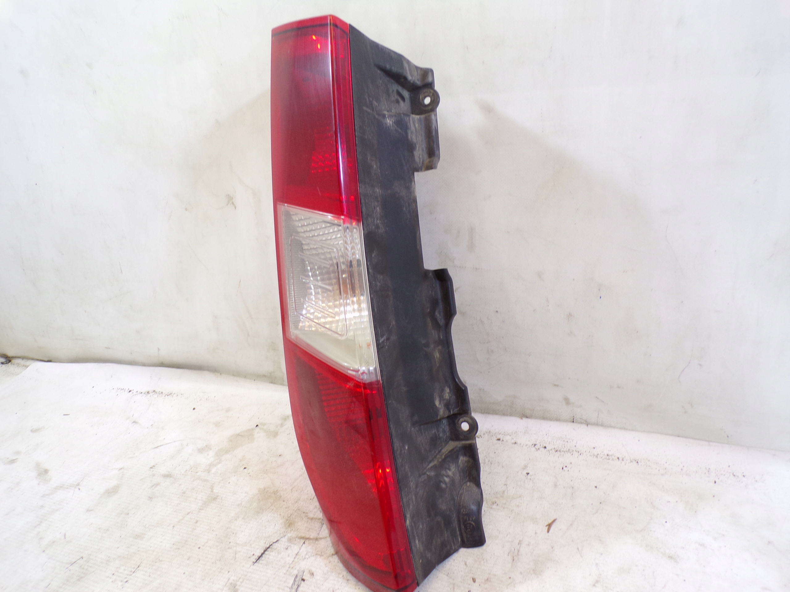light rear rear part left DACIA DOKKER
