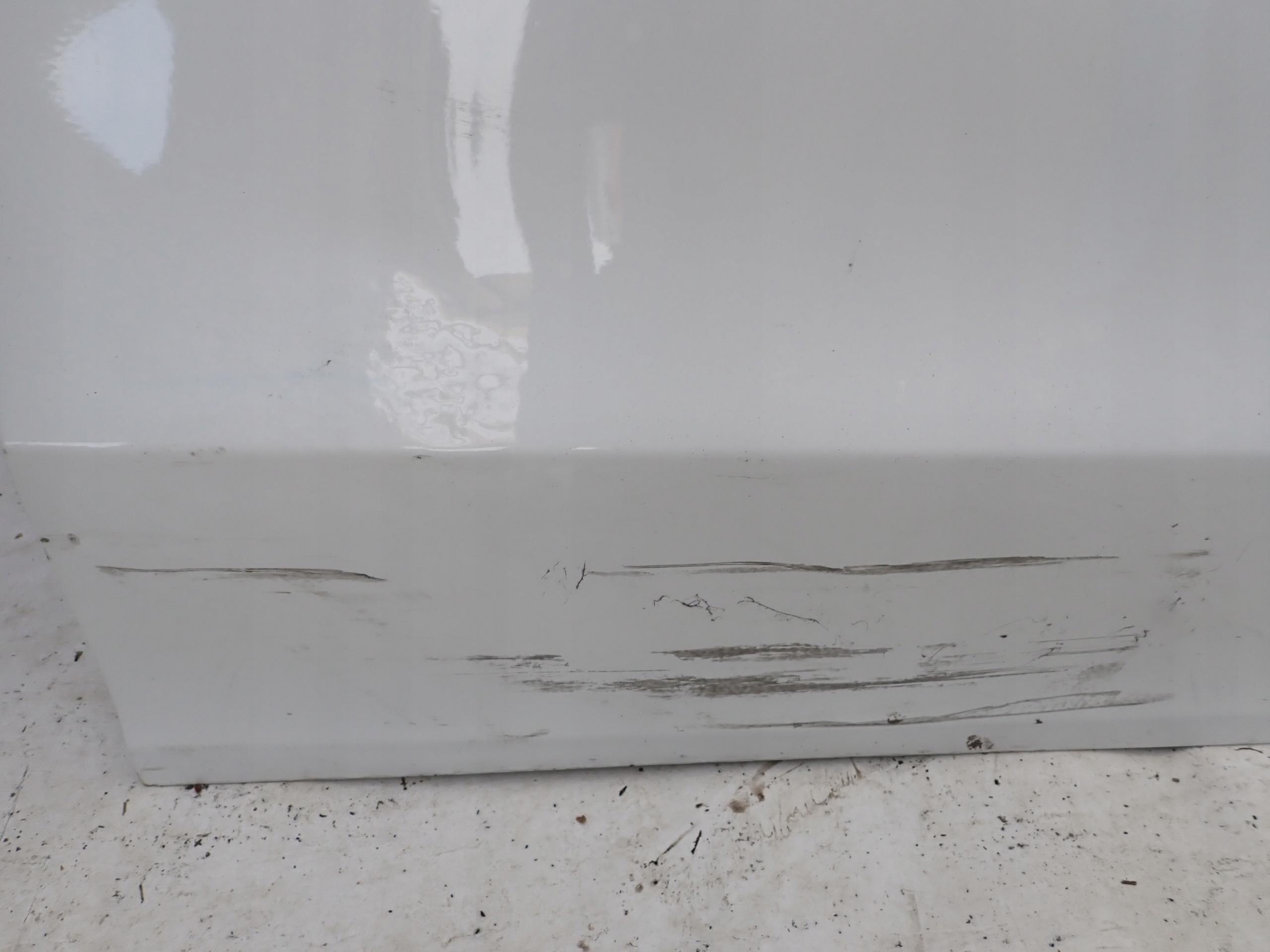TESLA MODEL Y 20-> door front front right