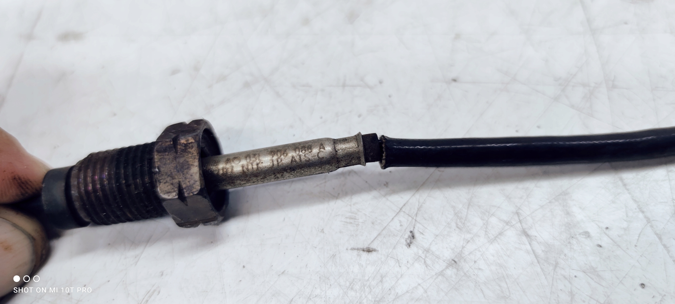 SENSOR TEMPERATURY GASE AUDI A4 A5 03L906088A