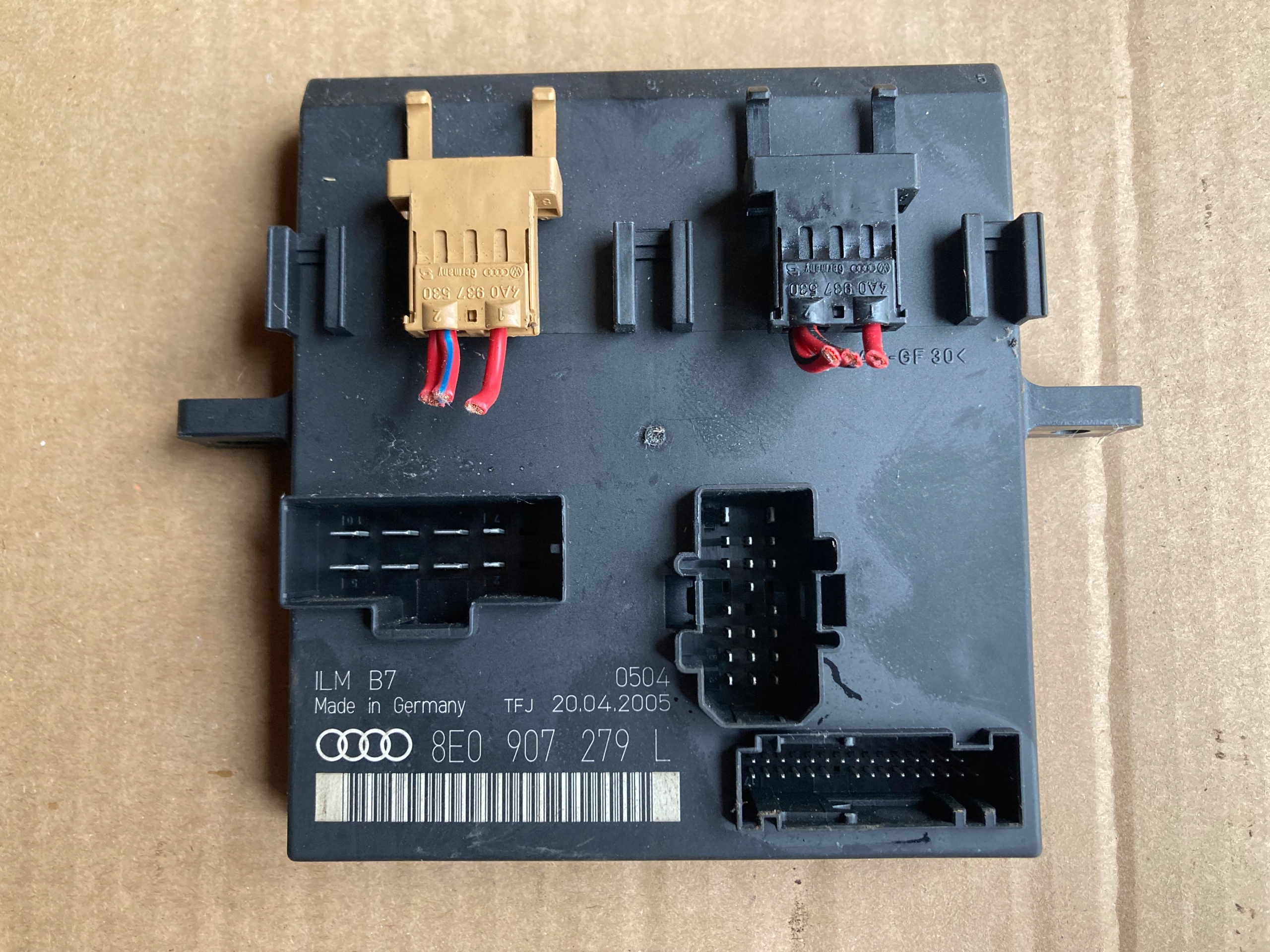 AUDI A4 B7 MODUŁ STEROWNIK ŚWIATEŁ 8E0907279L