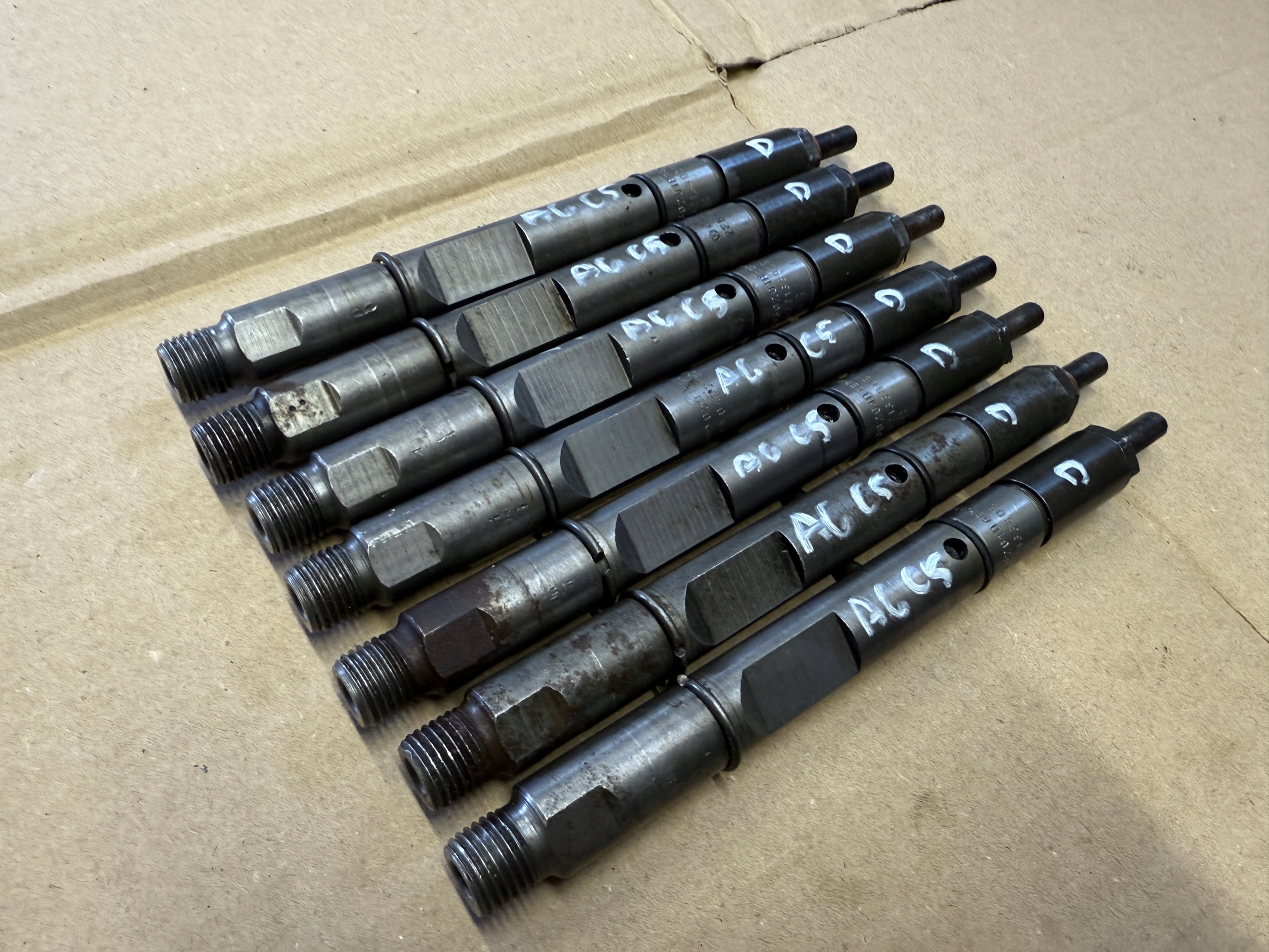AUDI A6 C5 LIFT A4 B6 2.5 TDI nozzle injector 059130201D