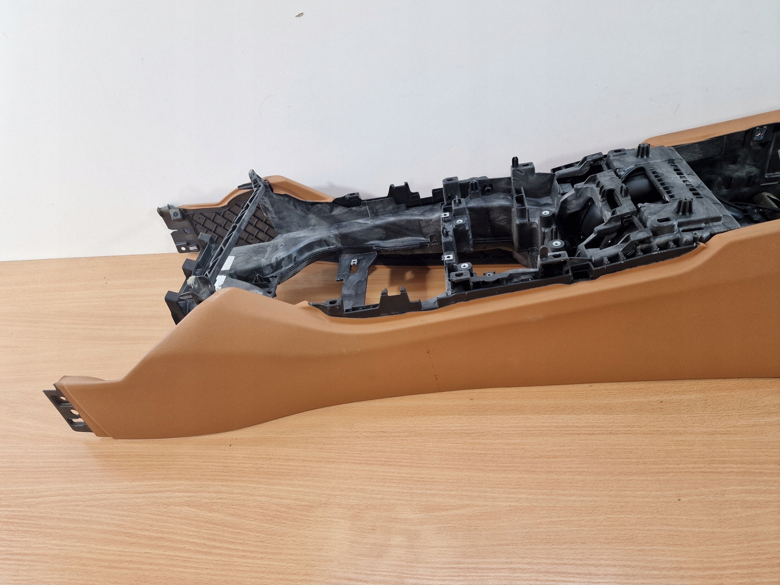 BMW 7 G11 G12 TUNEL MITTE ORIGINAL TOFI