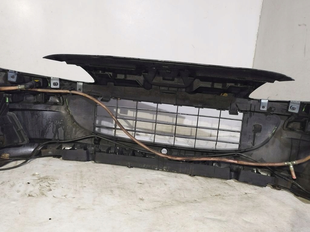 Peugeot 407 nárazník předek přední