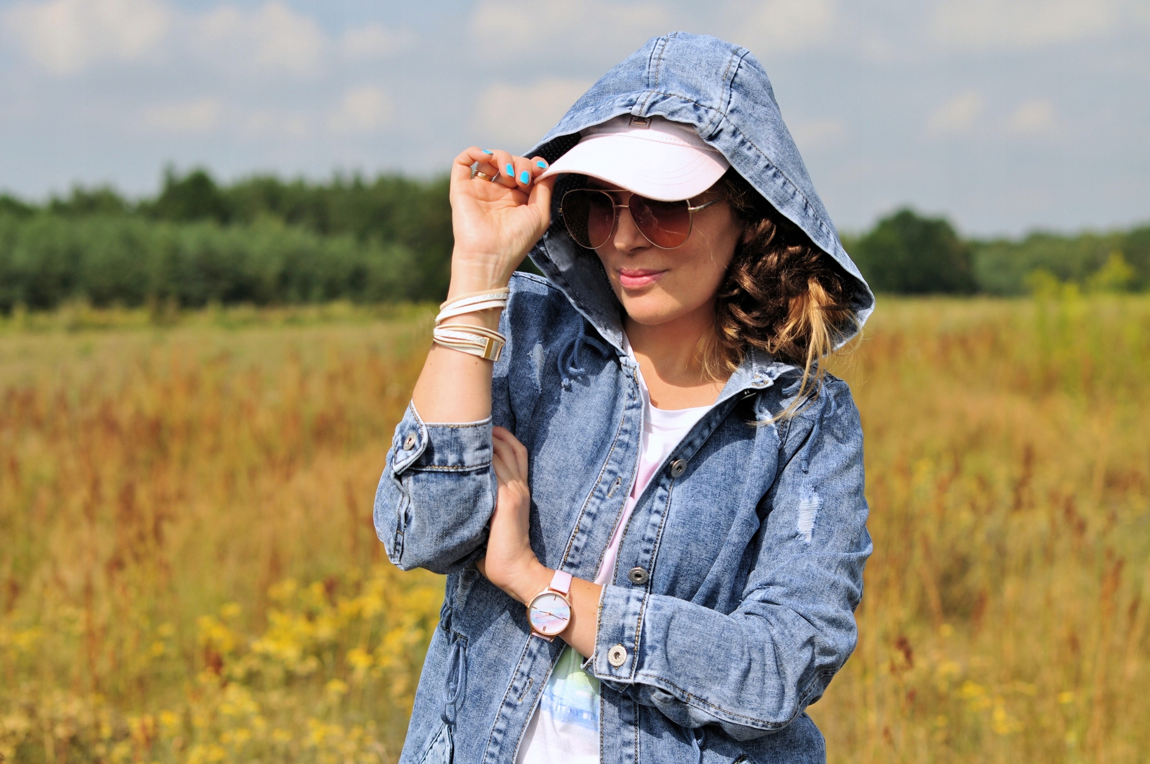 KURTKA JEANS damska PARKA jeans OWESTA na lato z KAPTUREM niebieska M Kaptur z kapturem