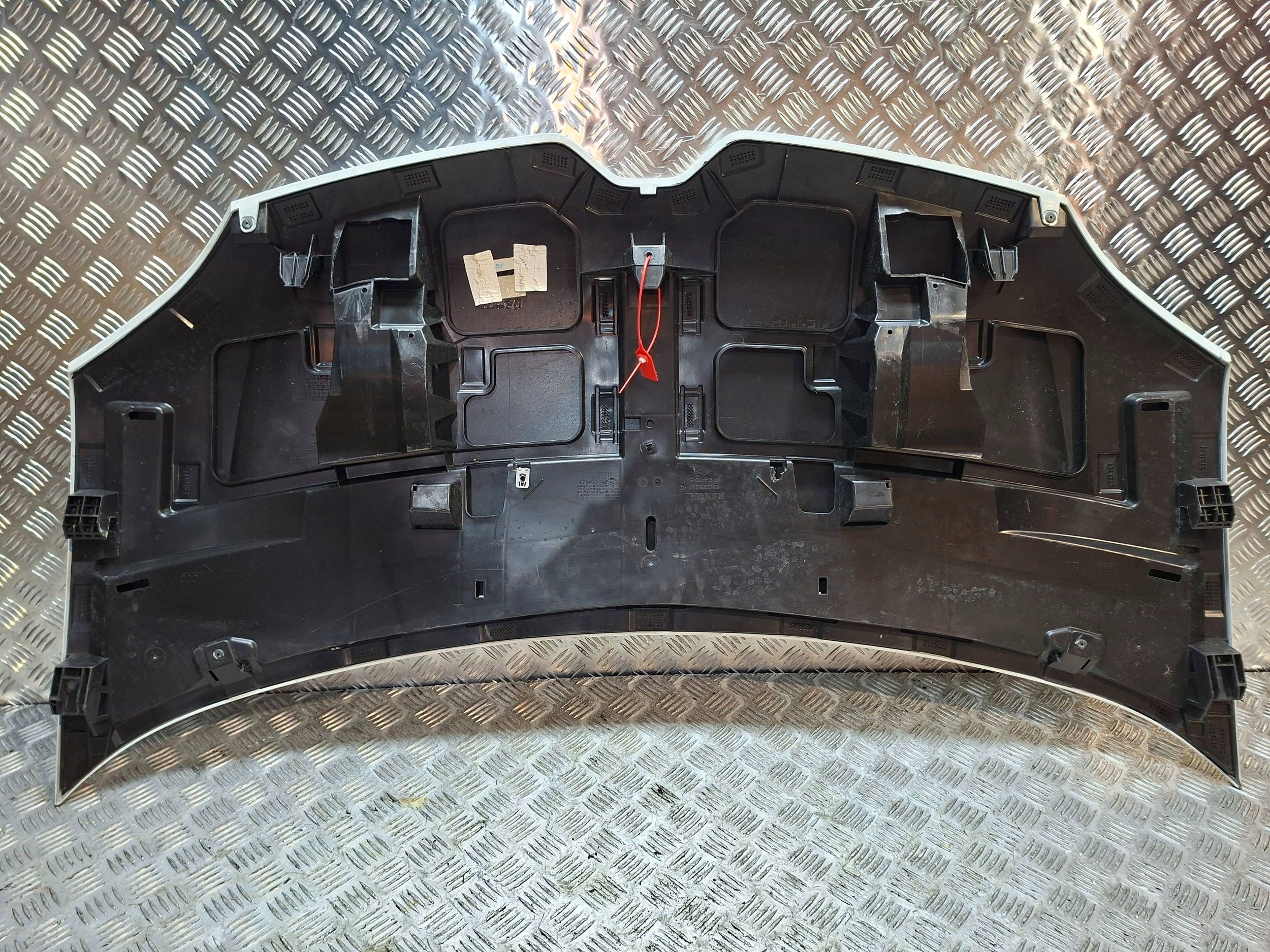 bonnet front 651221590R RENAULT TWINGO III 2014