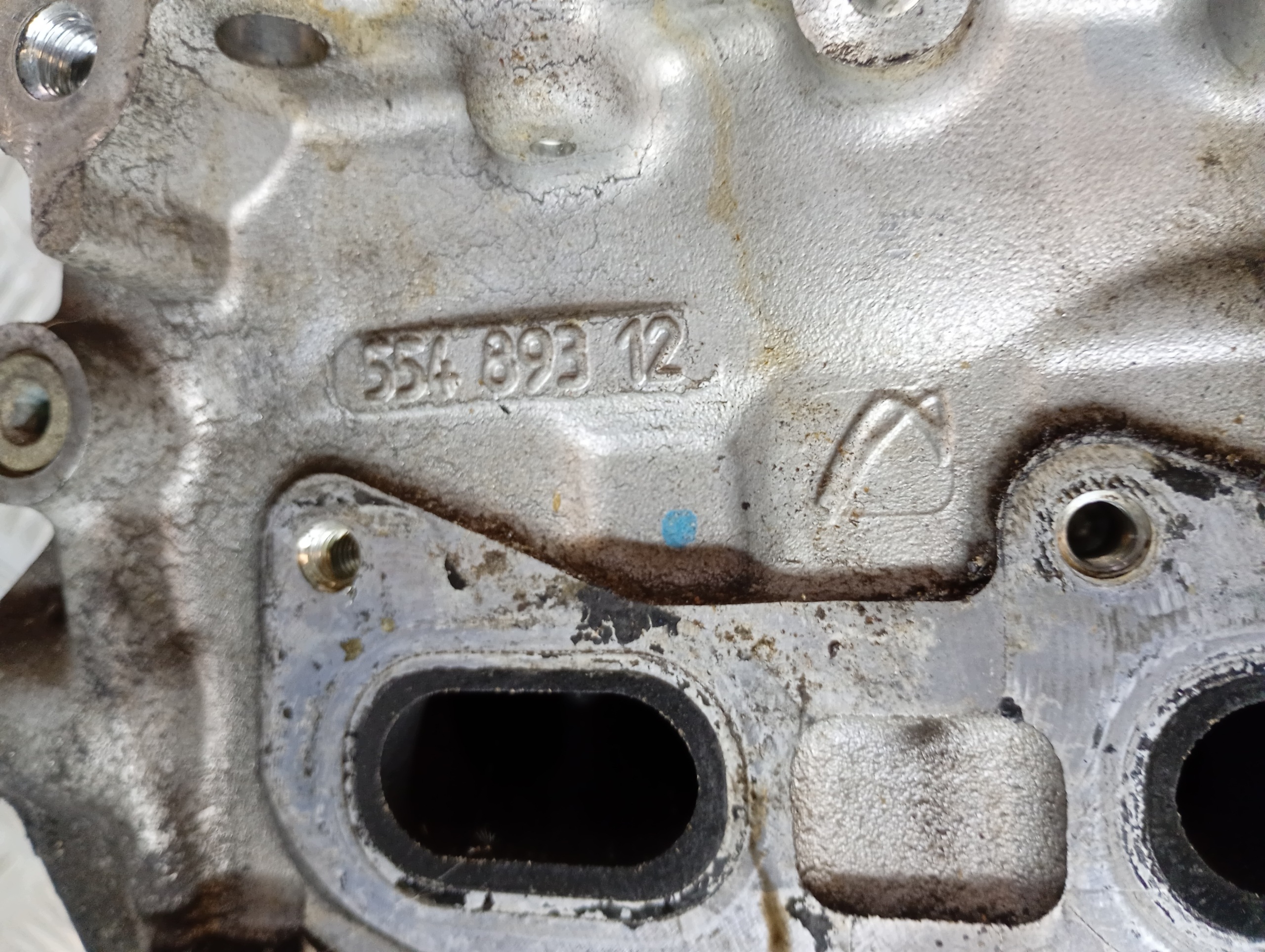 hlava vačky 1.6 CDTI OPEL ASTRA K V 55489312