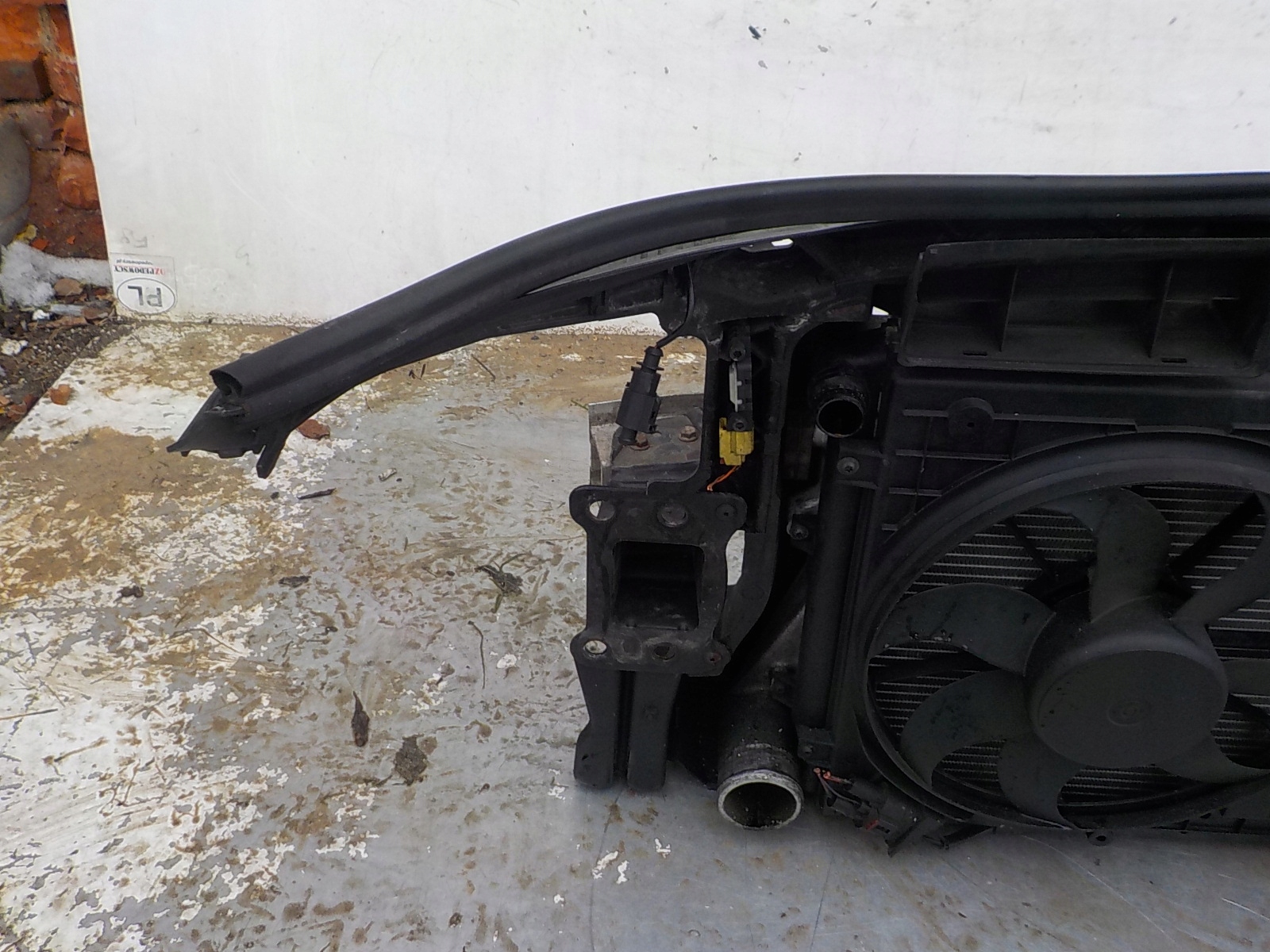 292 AUDI A3 II 8P 2.0 TDI support panel for radiators sider radiator