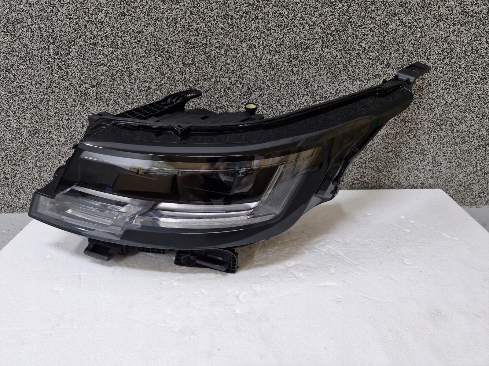 light left Range Rover Vogue l460 FULL LED