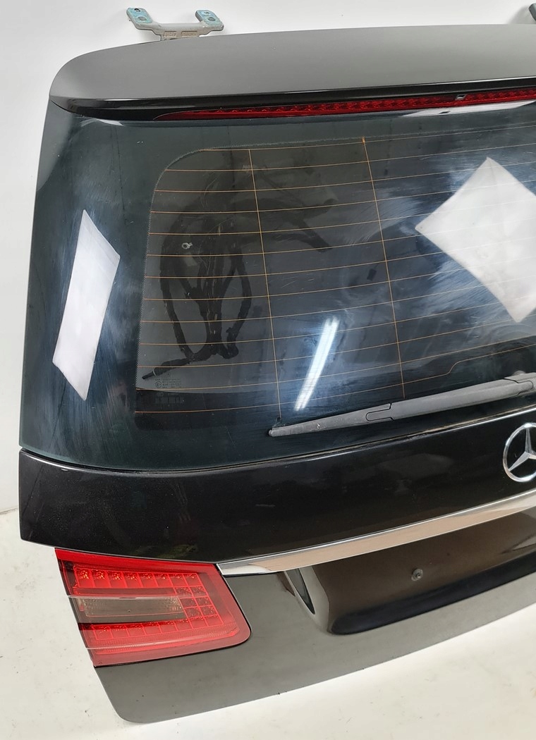 KLAPA TYLNA TYŁ DOCIĄG 197 MERCEDES W212 KOMBI KPL Typ samochodu Samochody osobowe