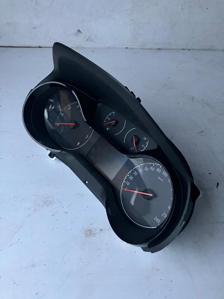 dials dials CORSA F 1.2 VTI 9841329580 16 TYS