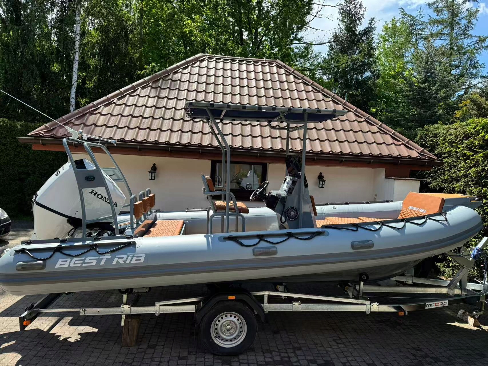 Aluminiowy Rib Pełne Wyposażenie Silnik 115KM Honda +przyczepa Brenderup