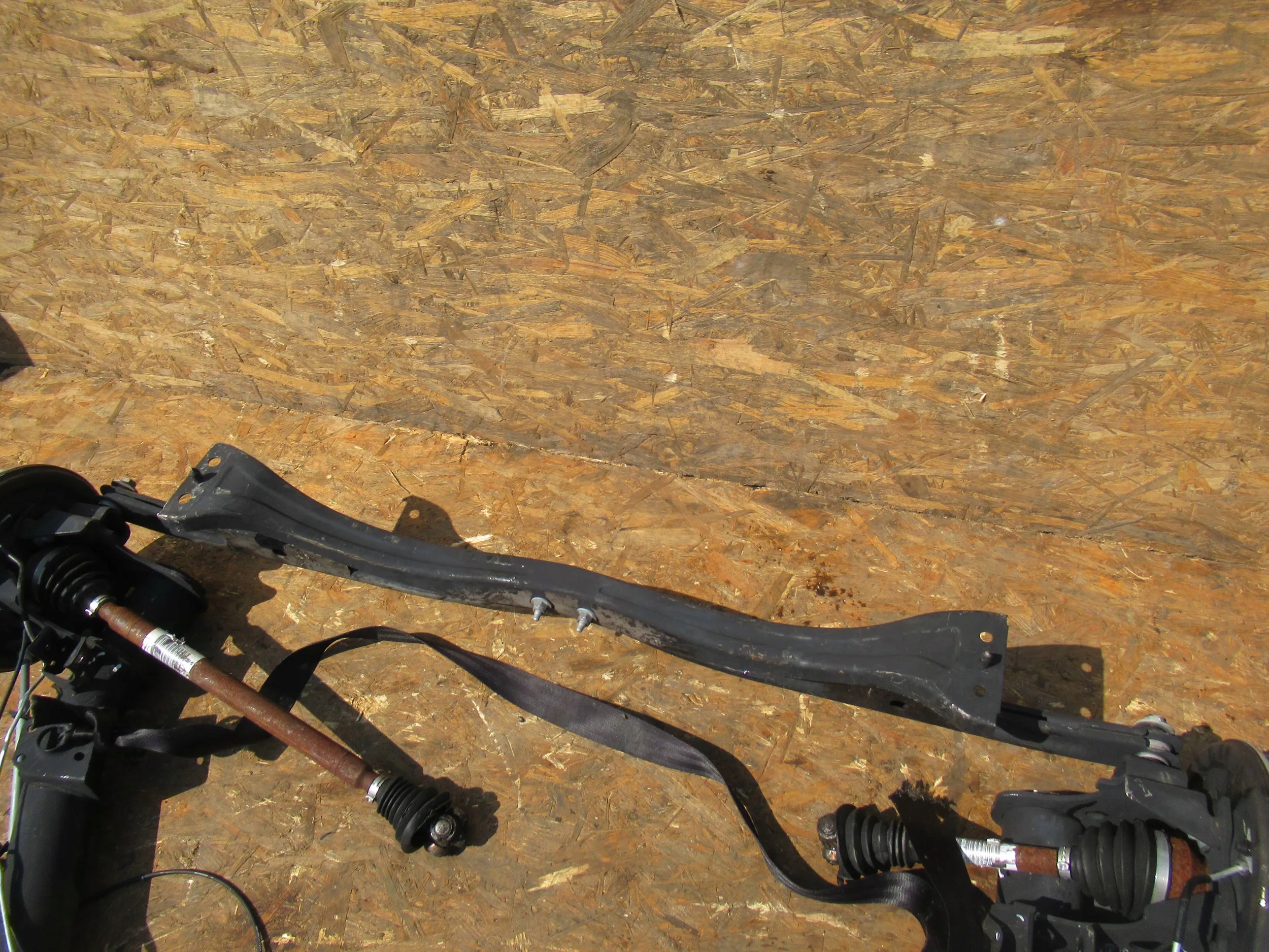 Oś tył Renault Twingo III Typ samochodu Samochody osobowe