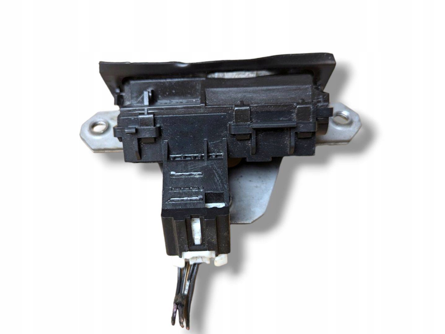 lock bonnet boot Ford Focus 3 2013 8M51-R442A66-DA