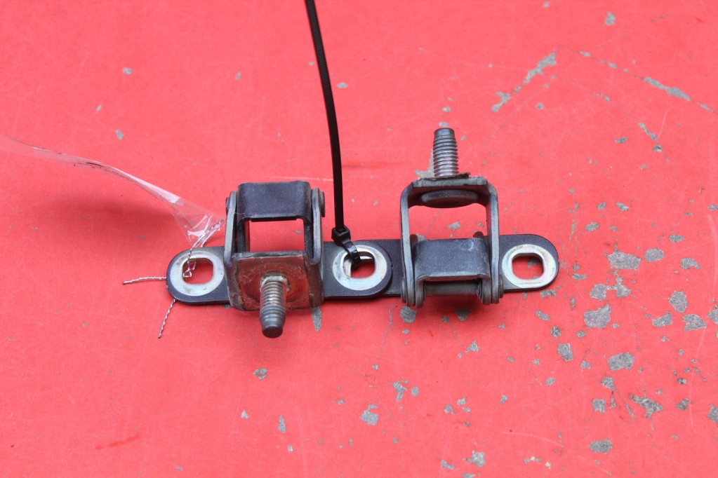hinge hinges bonnet rear part OPEL MOKKA 12-15